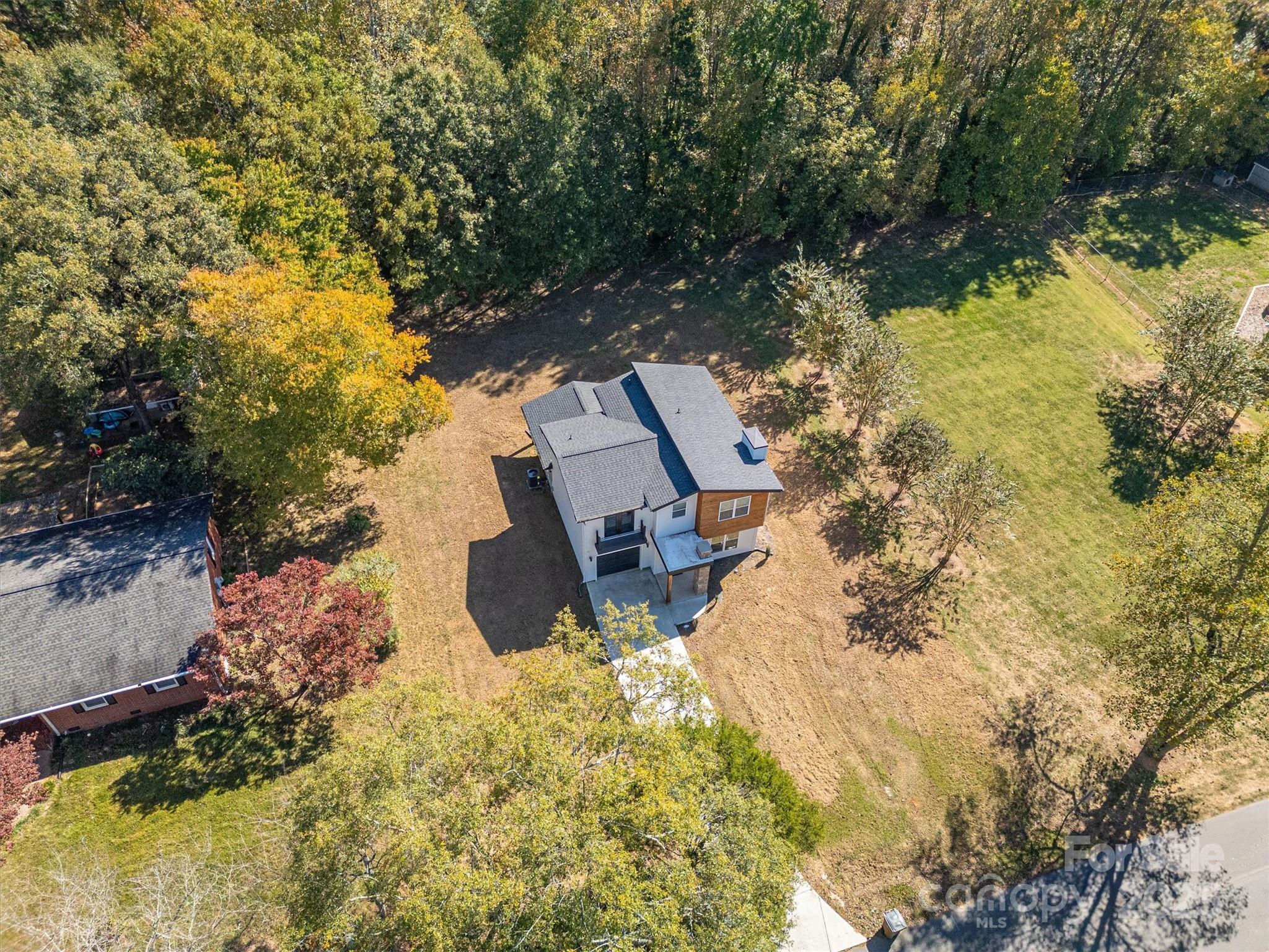1511 Farm Road