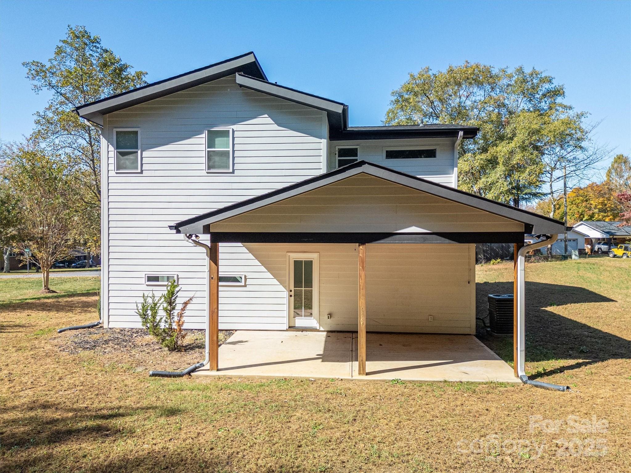 1511 Farm Road