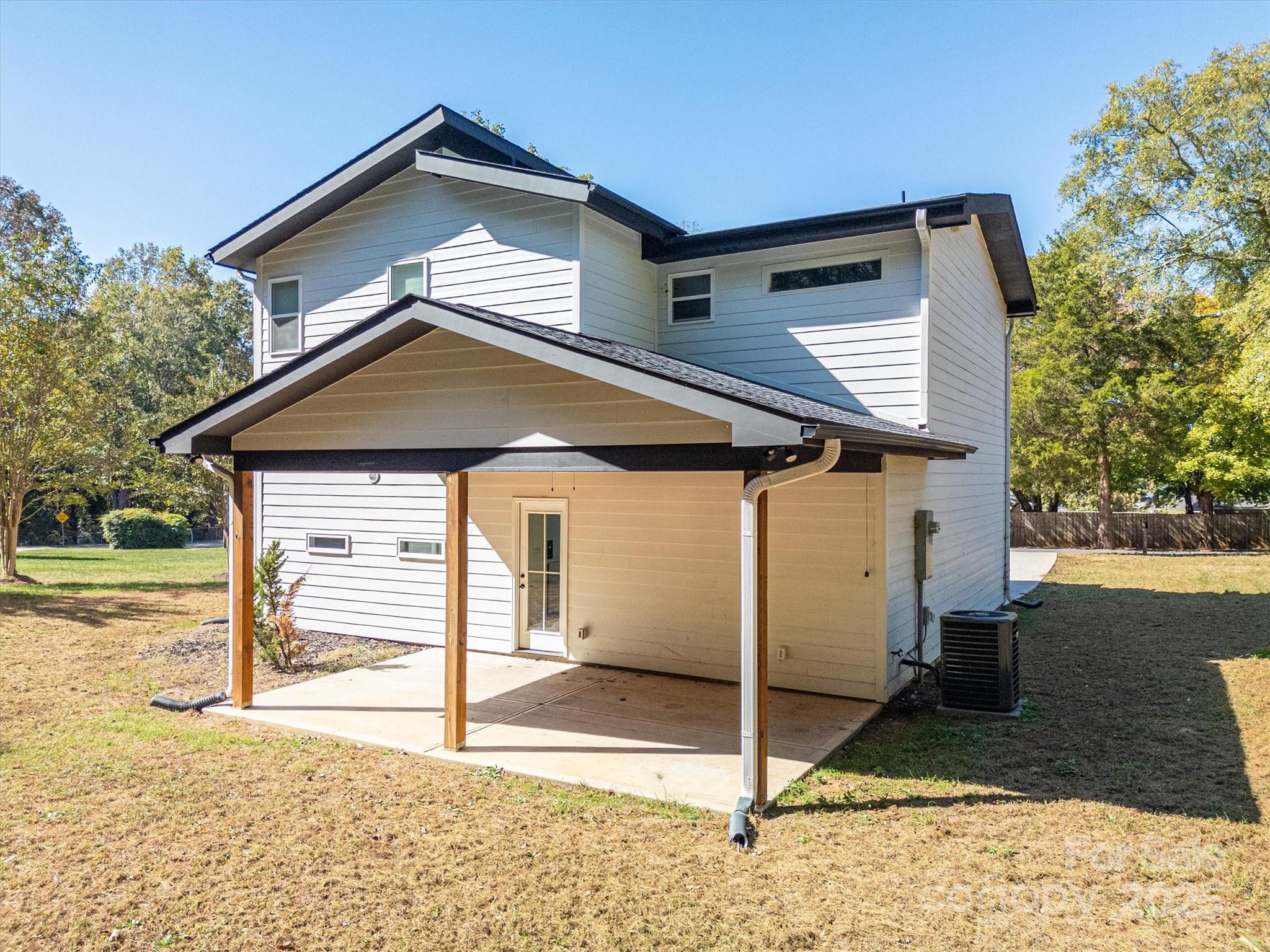 1511 Farm Road