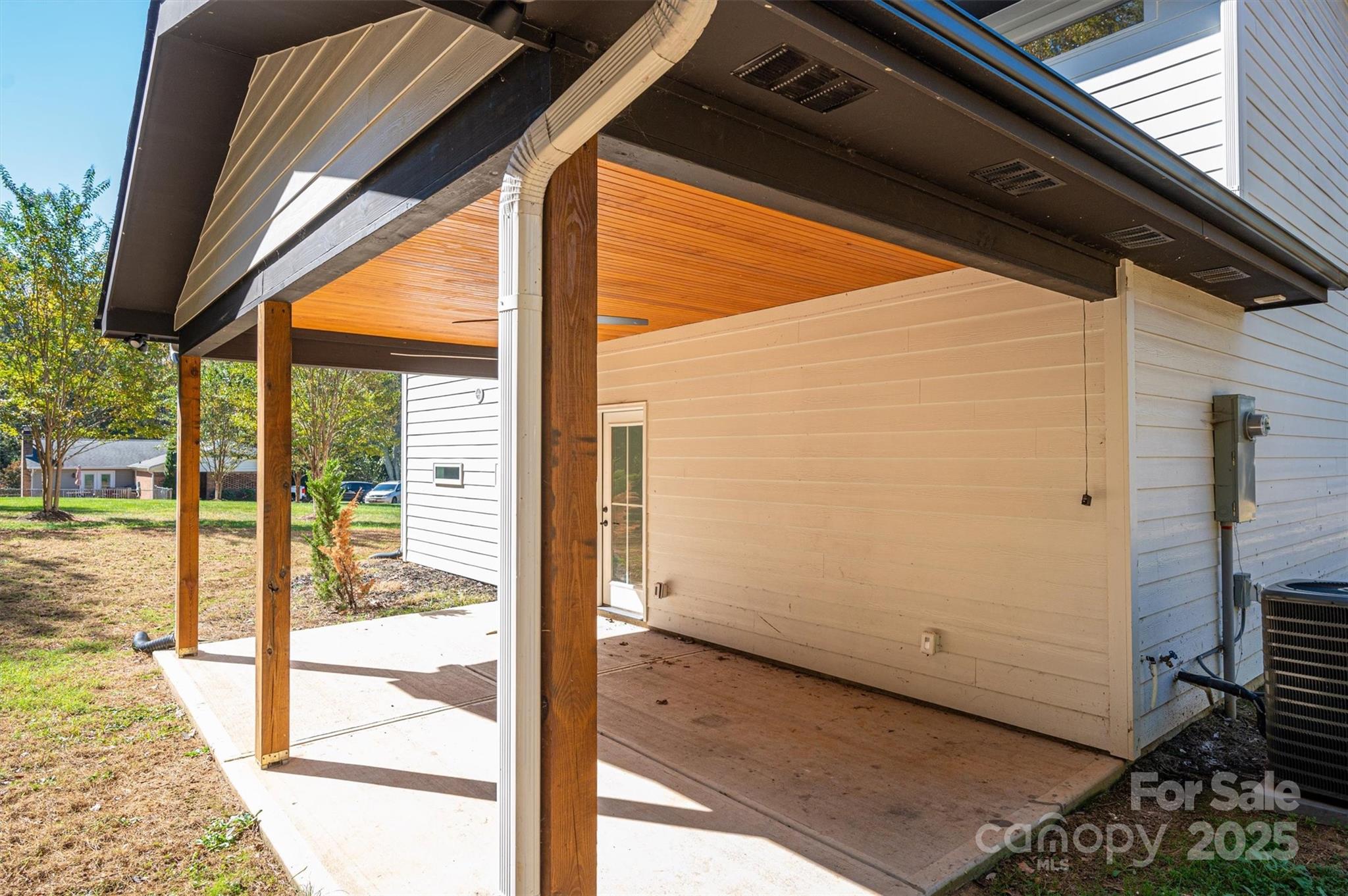 1511 Farm Road