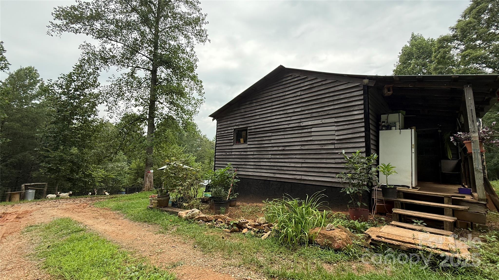 424 Winnies Road