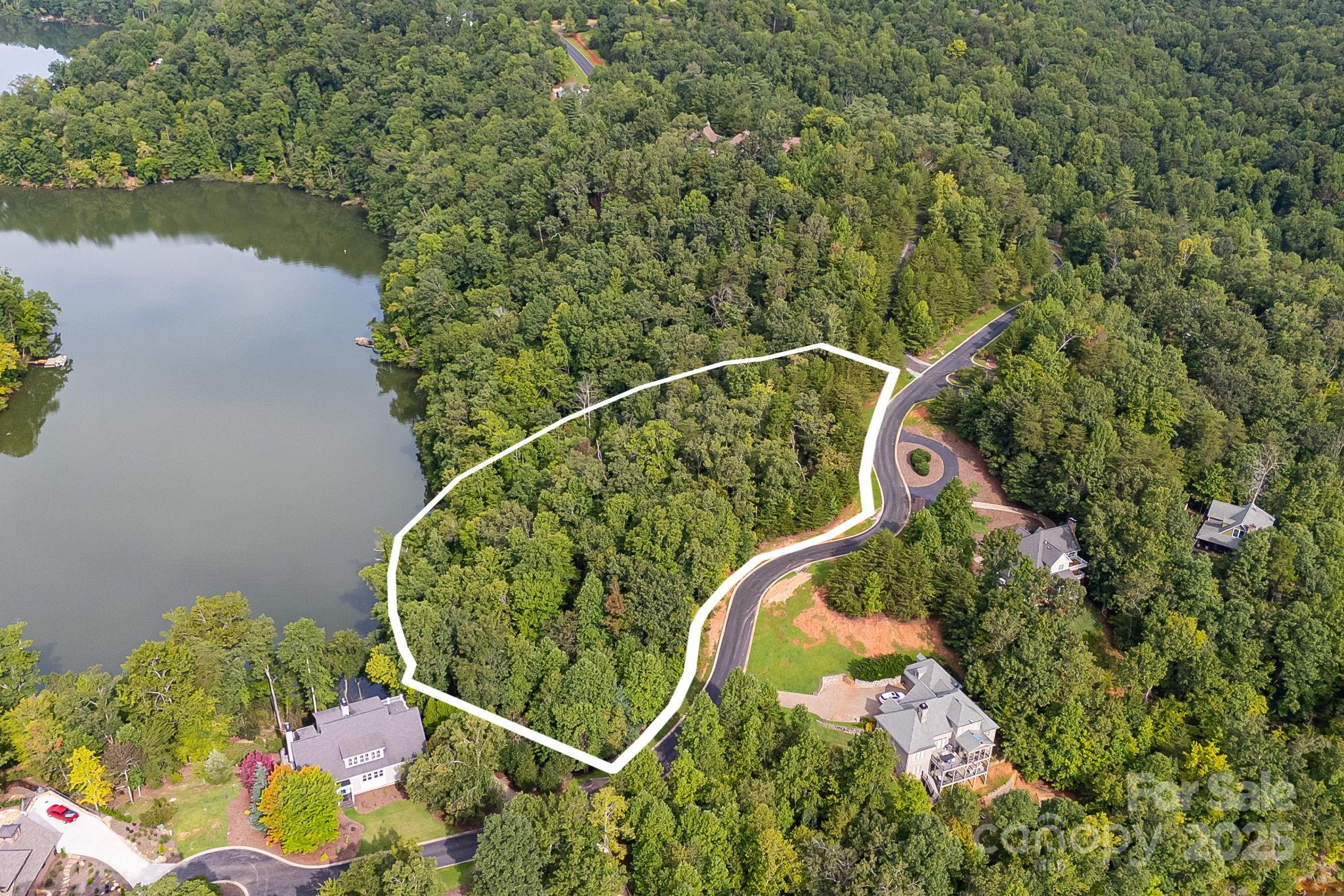 1140 Laurel Crest Lane