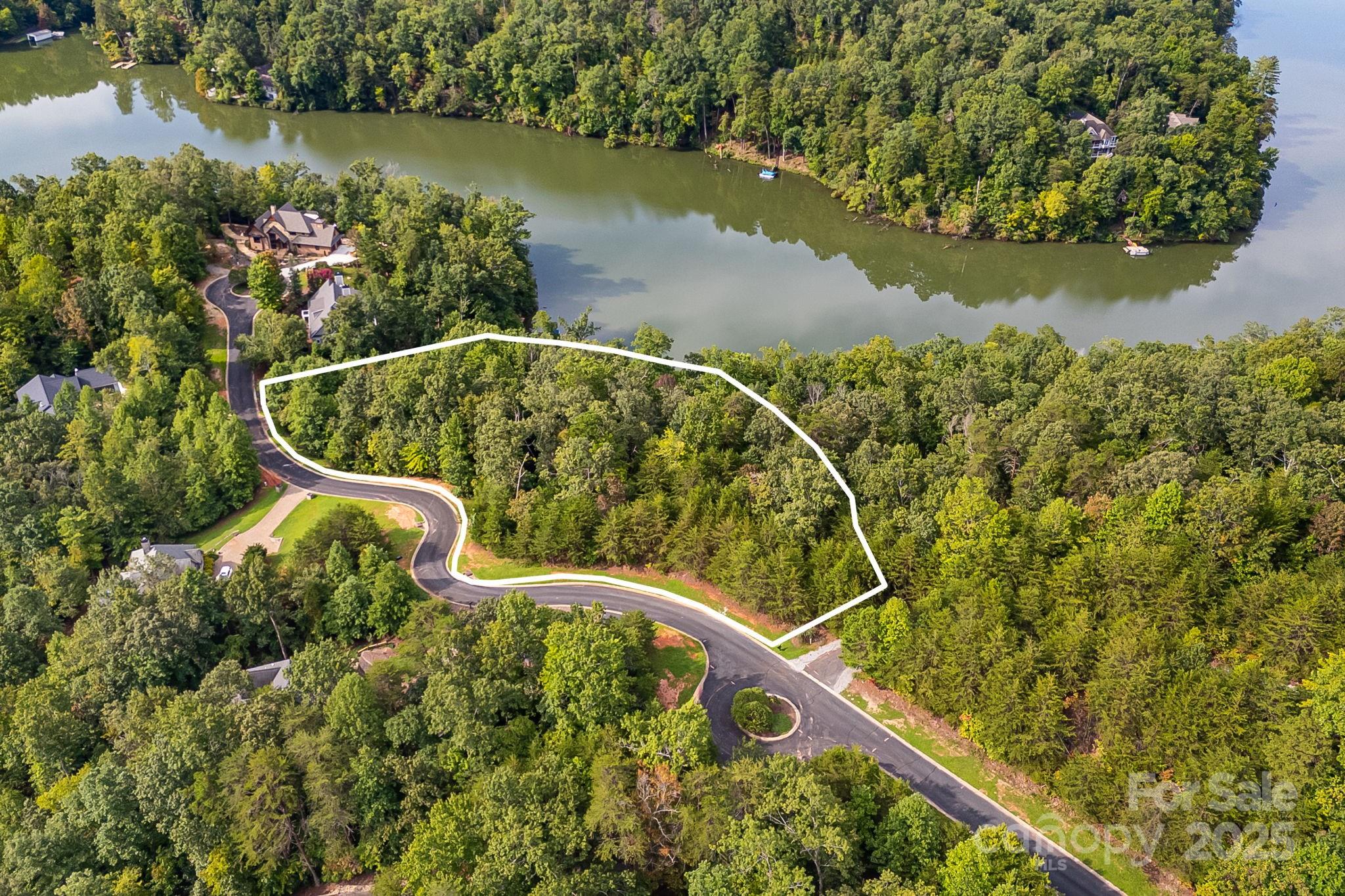 1140 Laurel Crest Lane