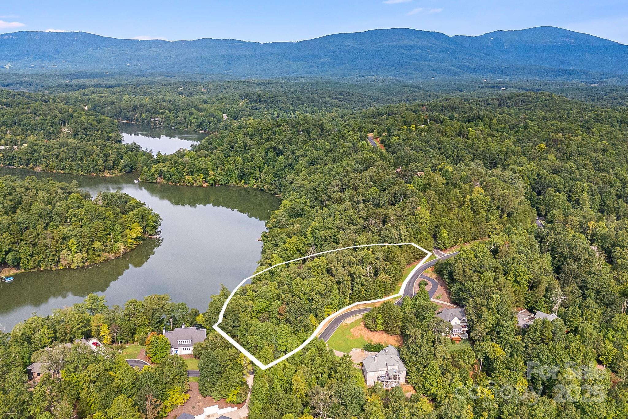 1140 Laurel Crest Lane