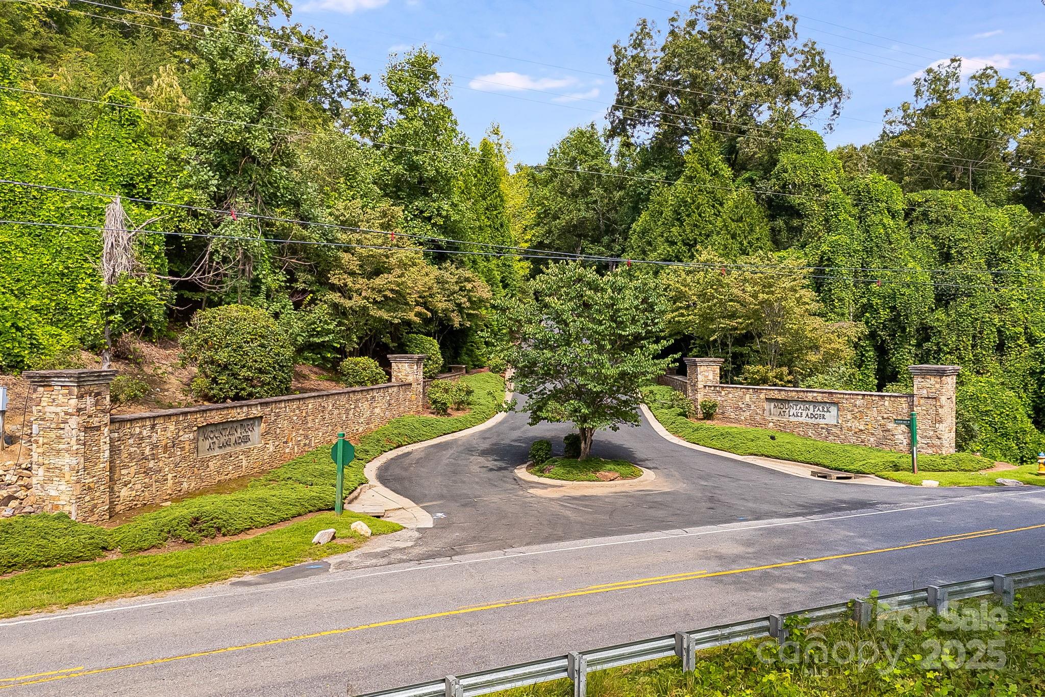 1140 Laurel Crest Lane