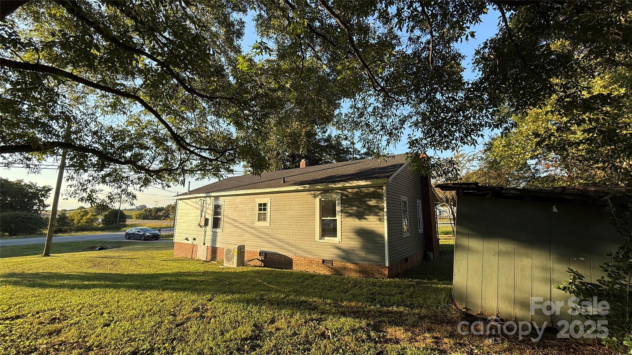 3839 Dixon Boulevard