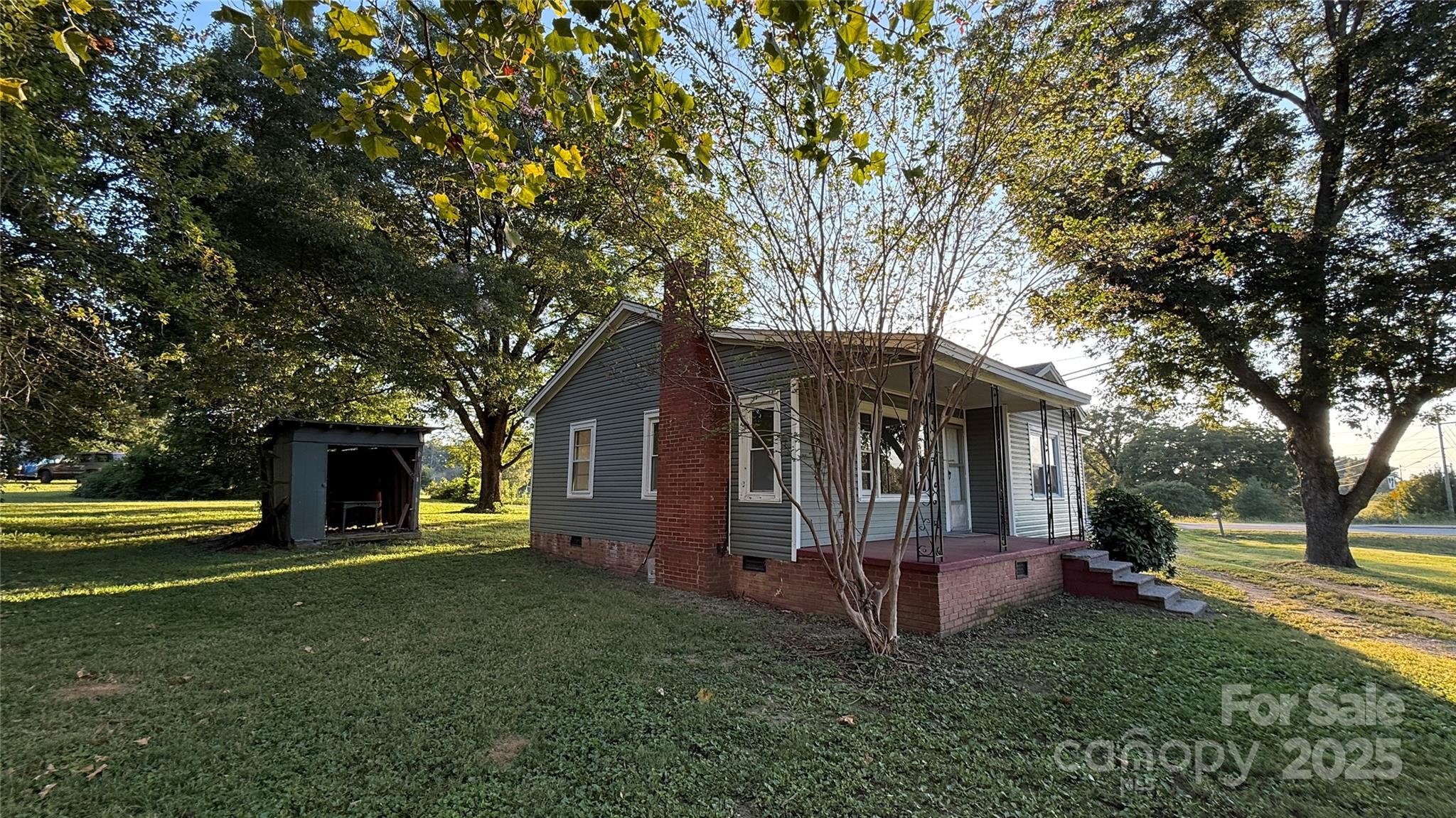 3839 Dixon Boulevard