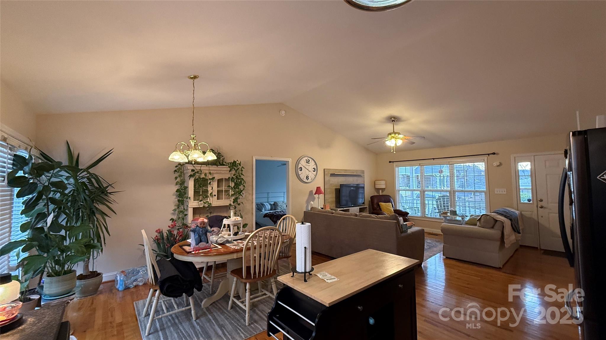 1140 Stephenson Court