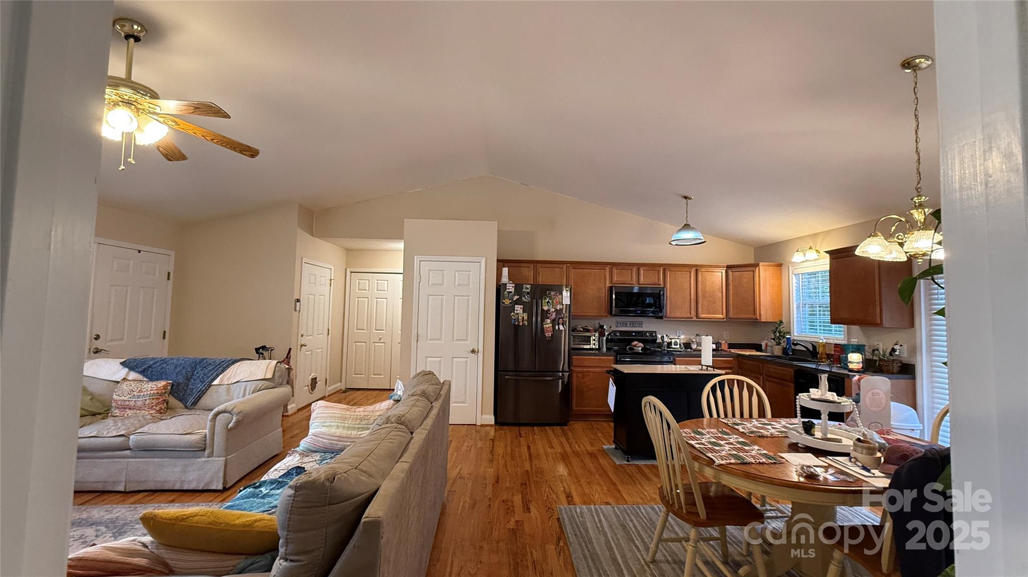 1140 Stephenson Court