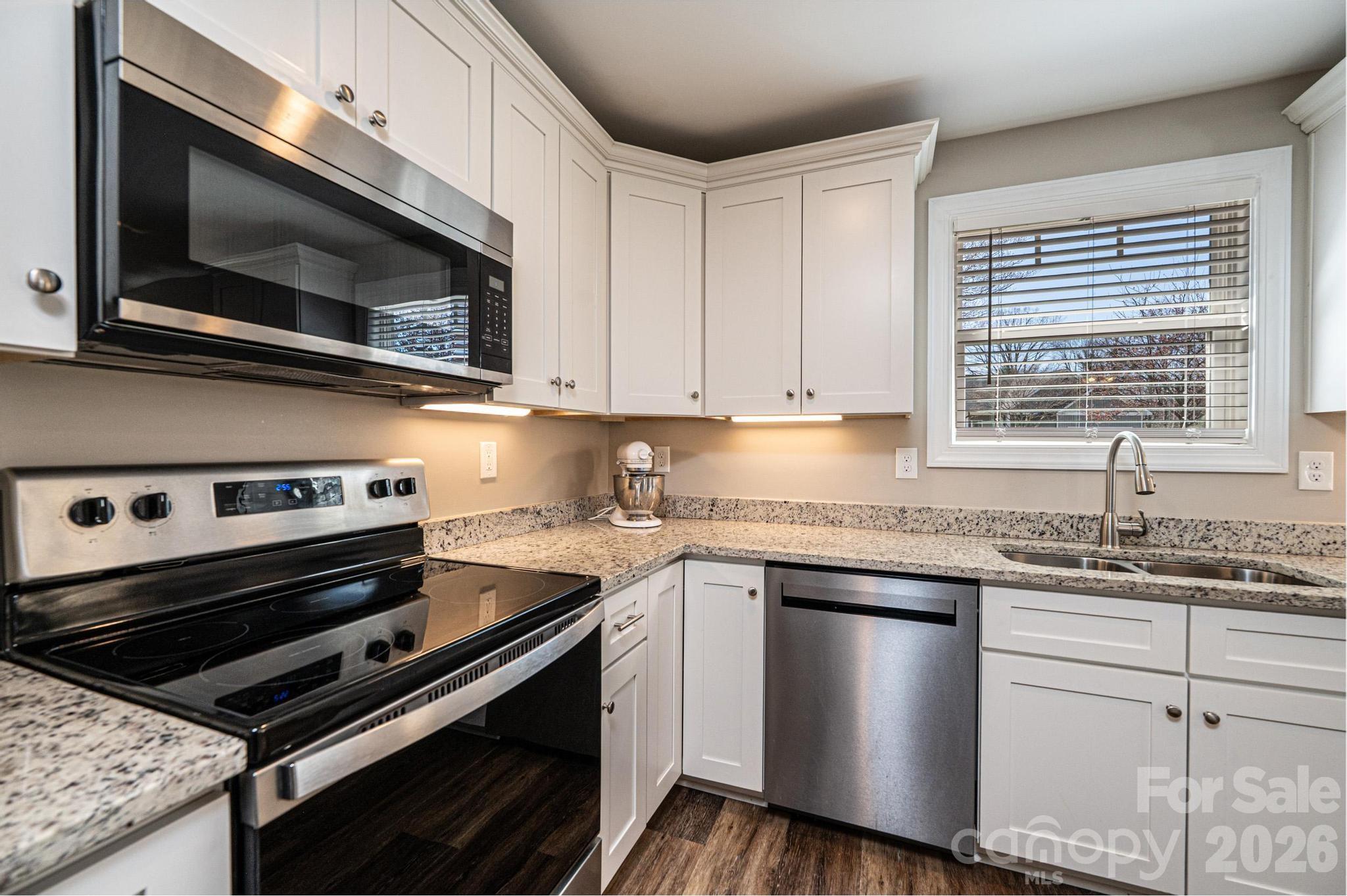 1203 Hillsboro Court