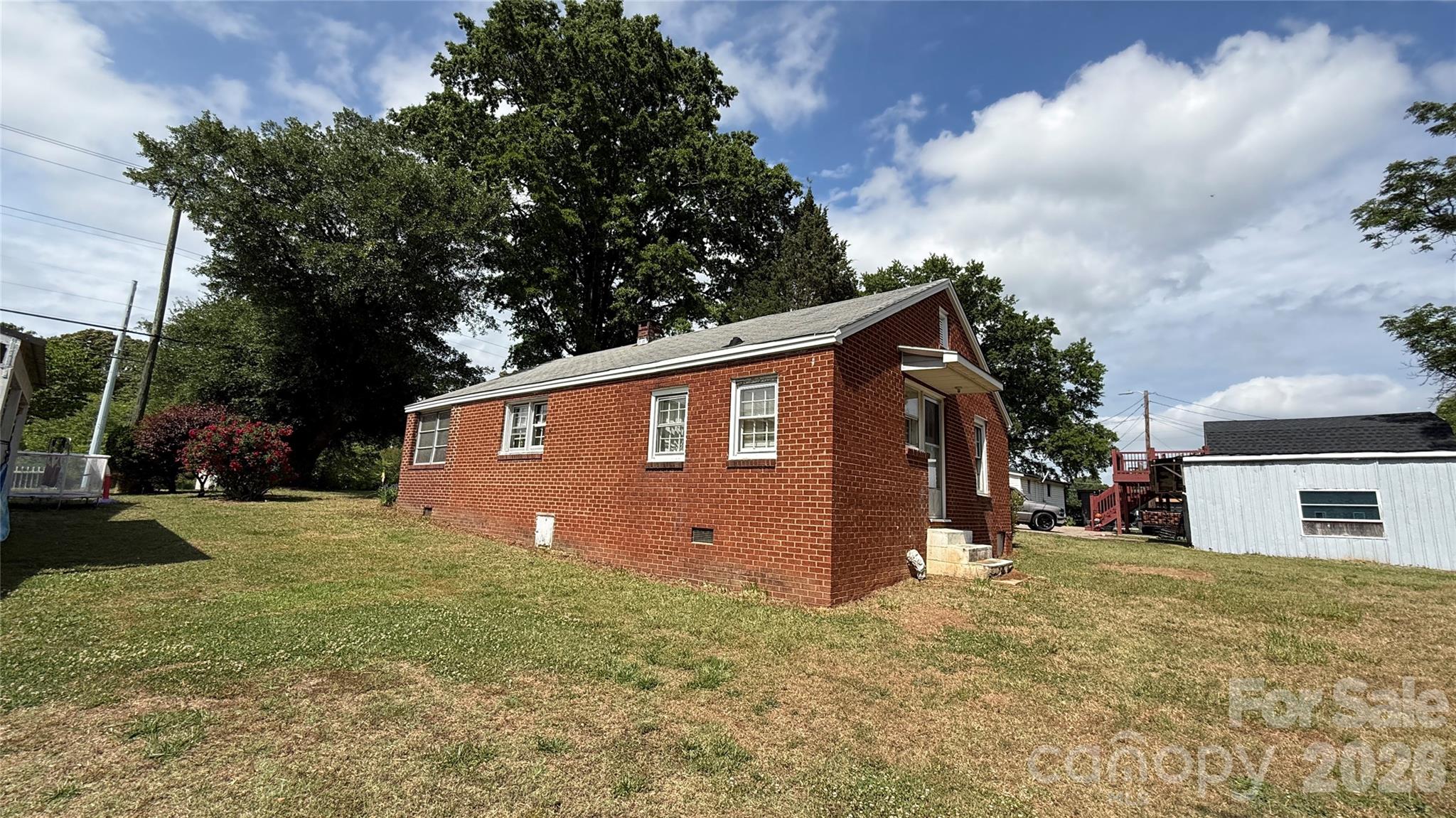 1717 Shelby Road