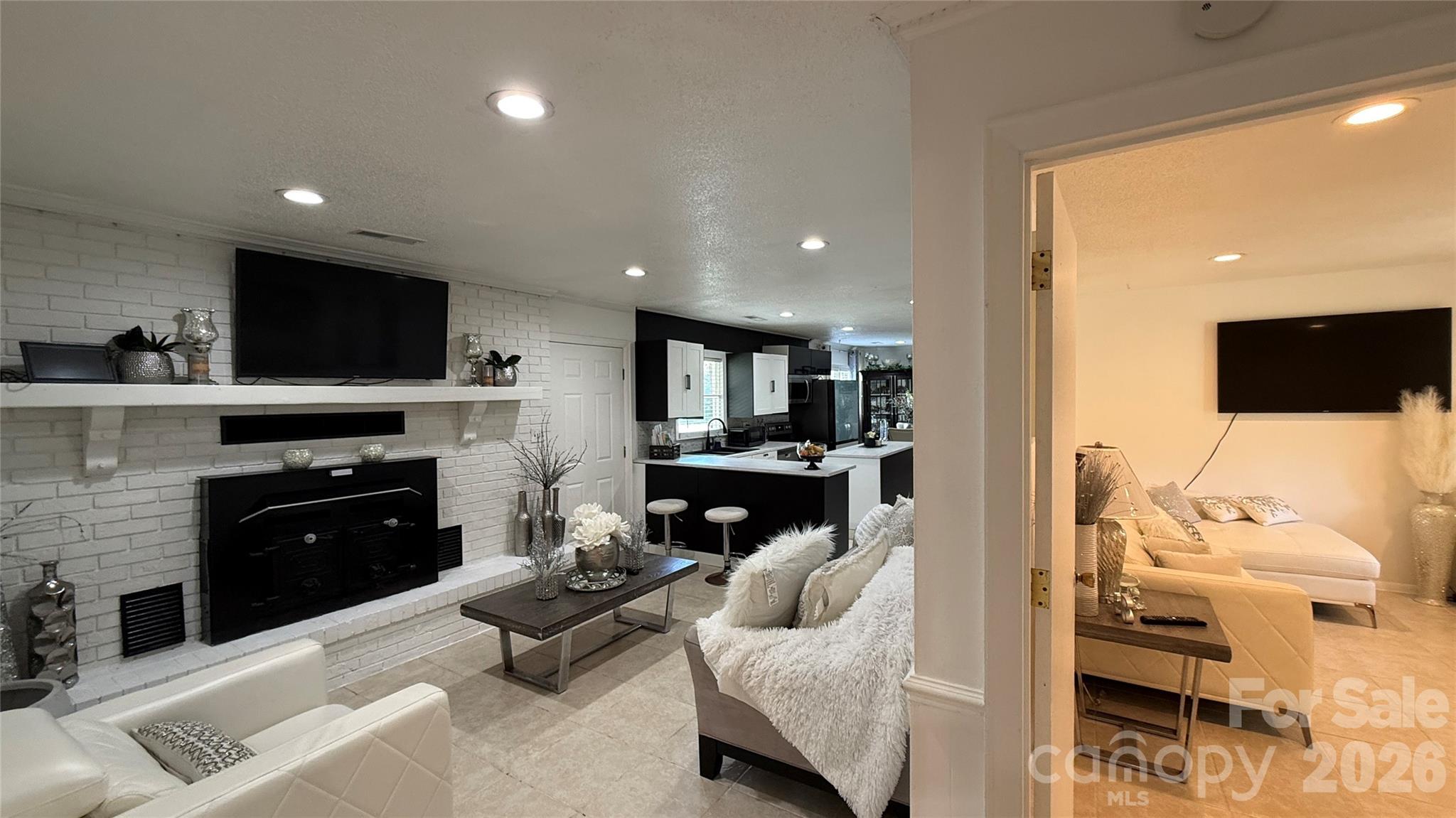 172 Parkland Drive
