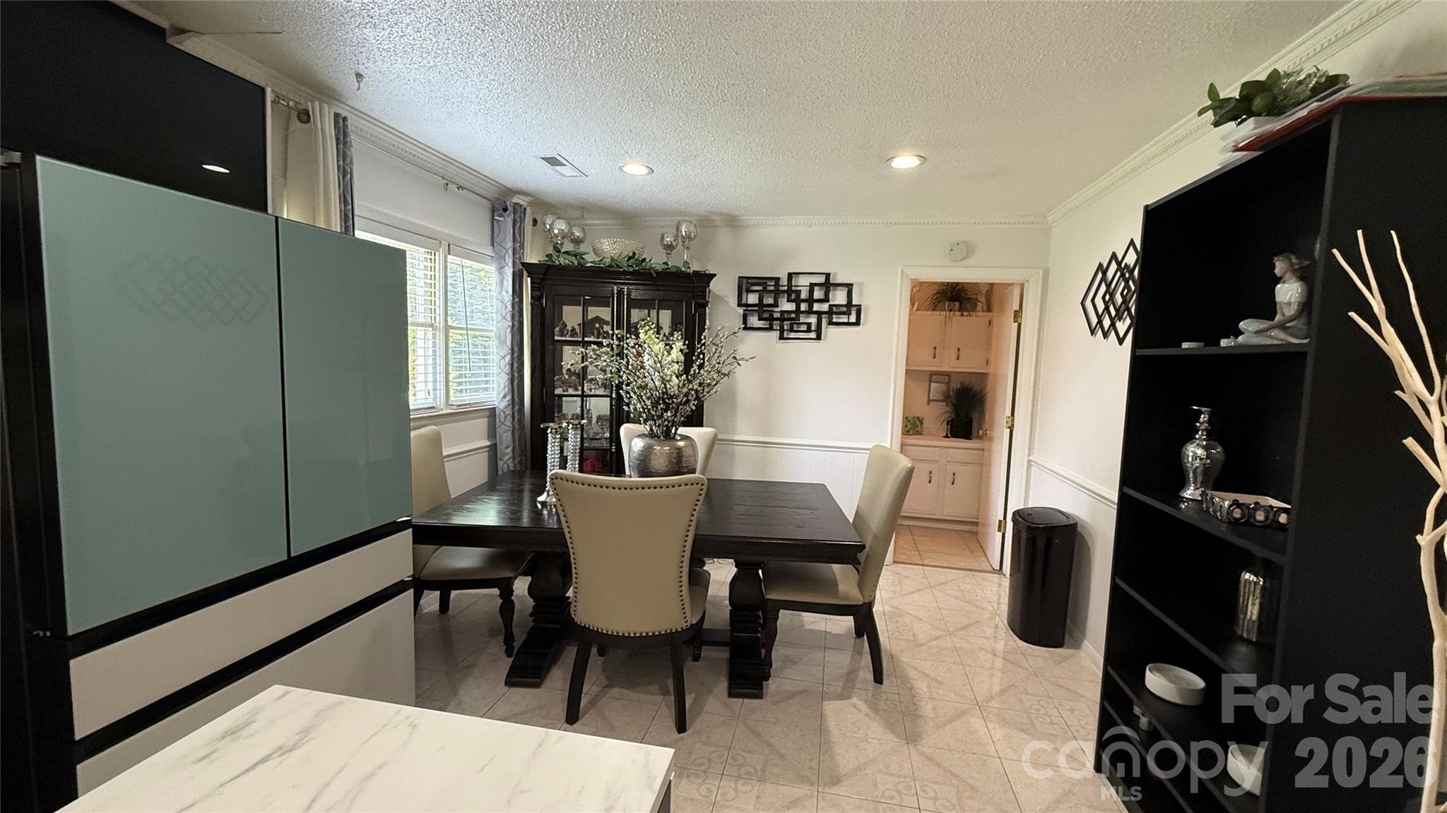 172 Parkland Drive