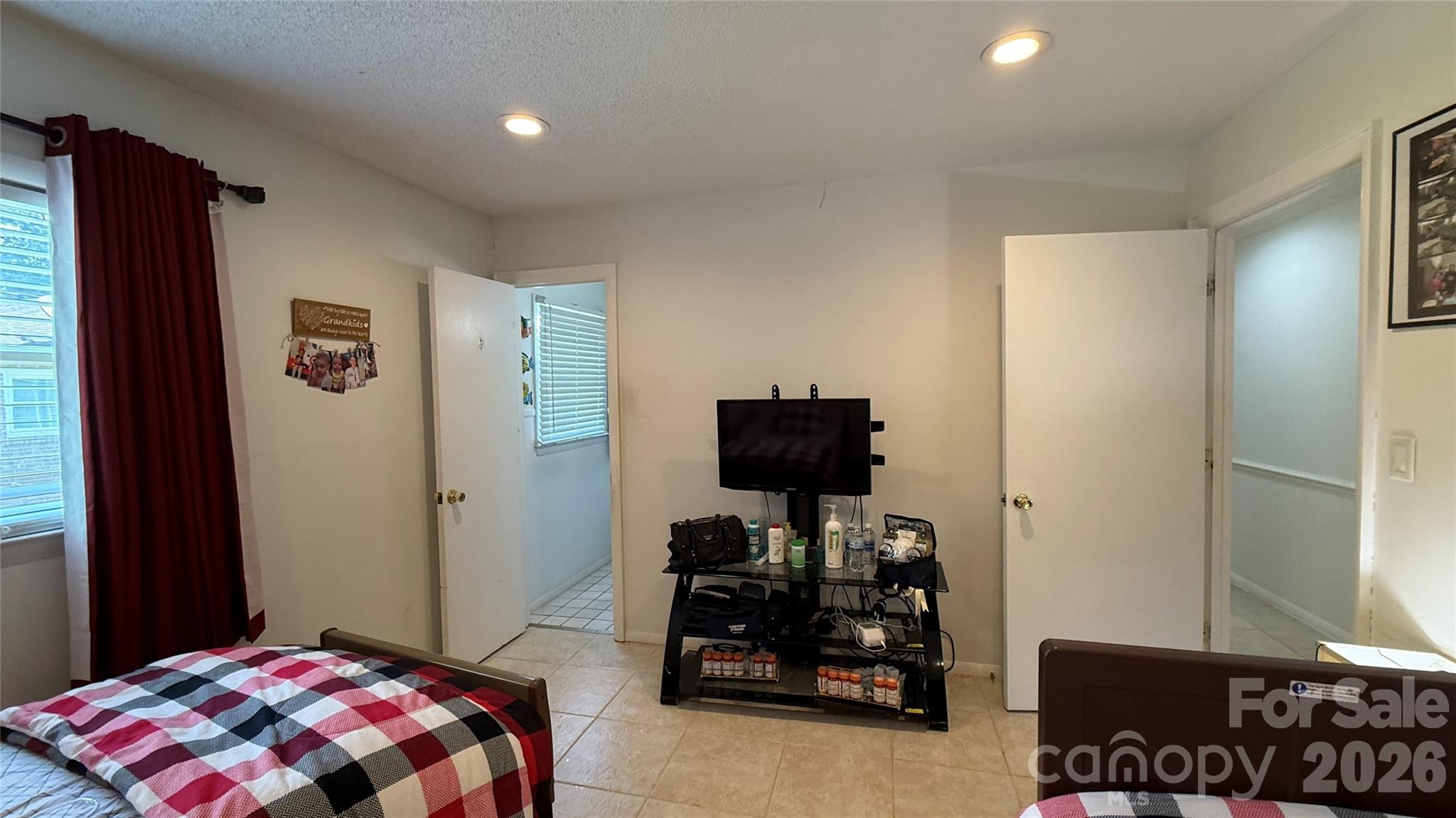 172 Parkland Drive