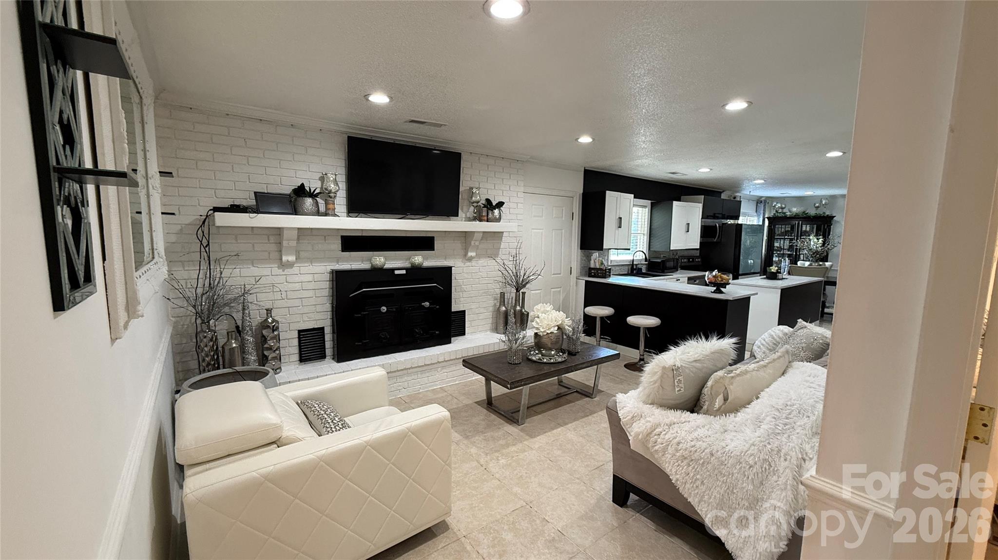 172 Parkland Drive