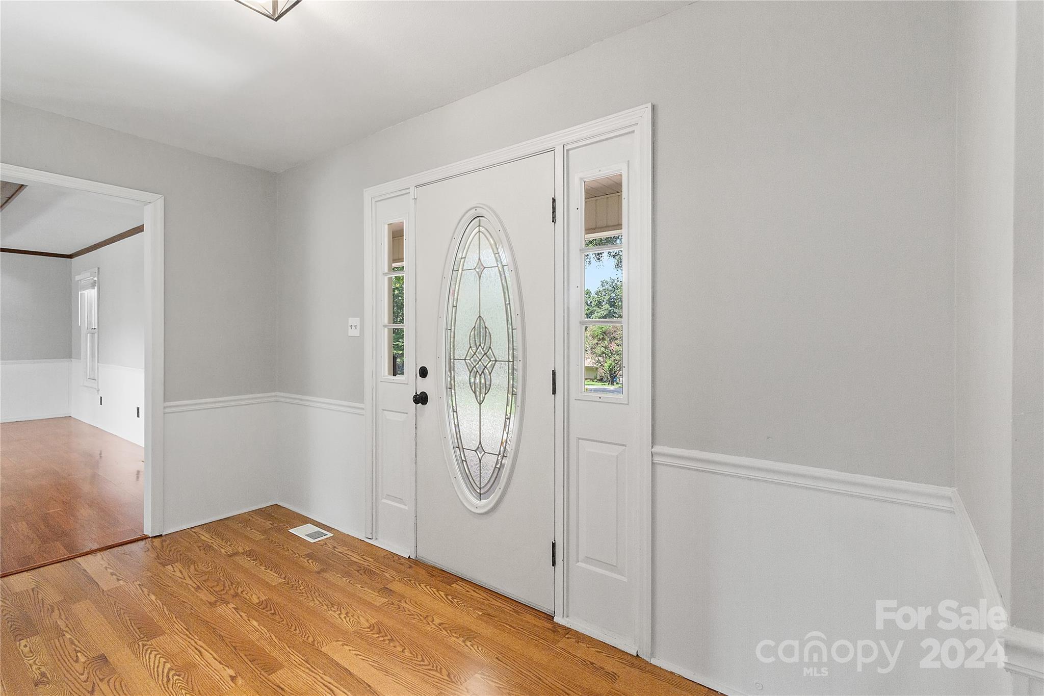 2006 Fairway Drive