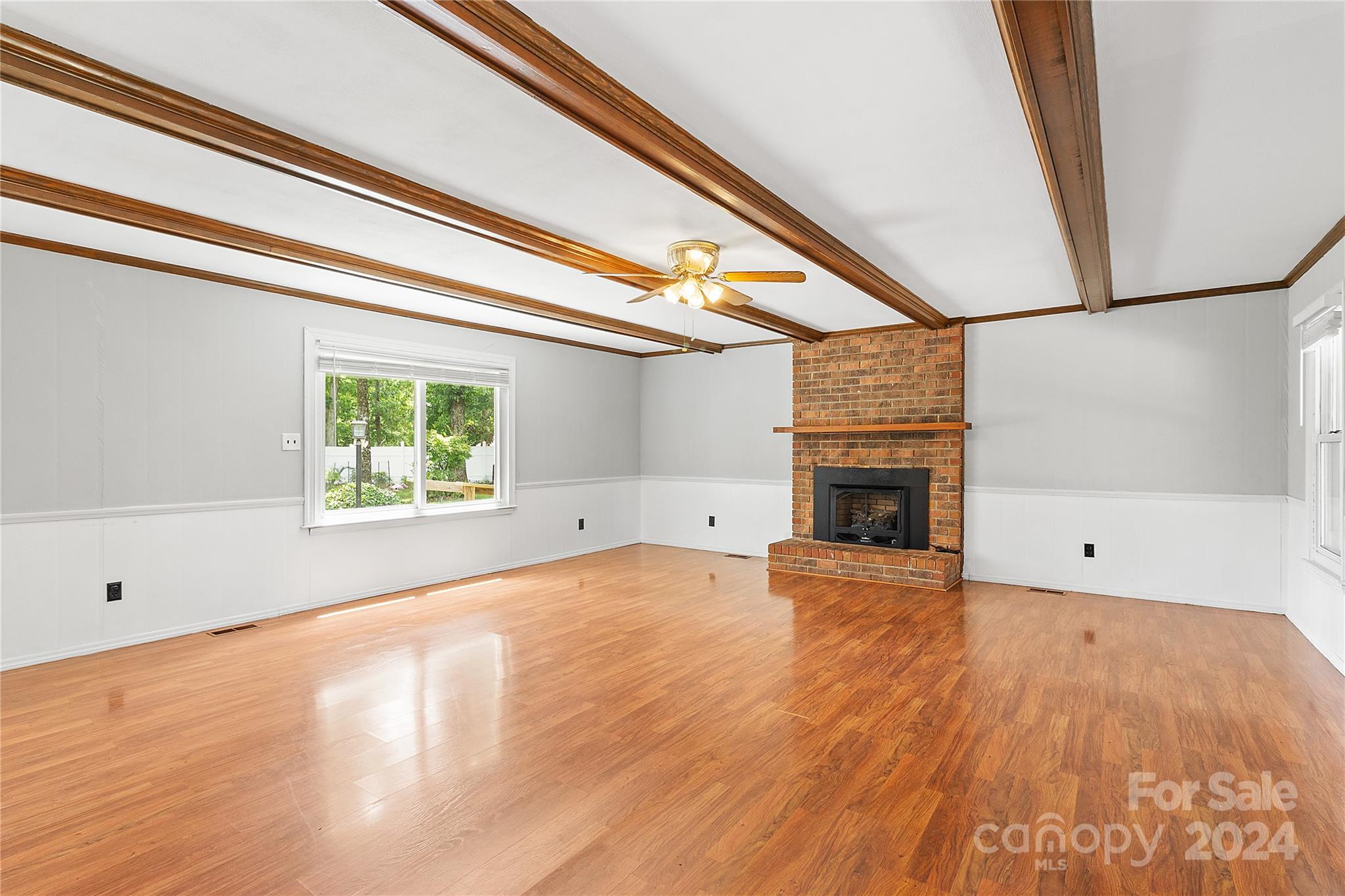 2006 Fairway Drive