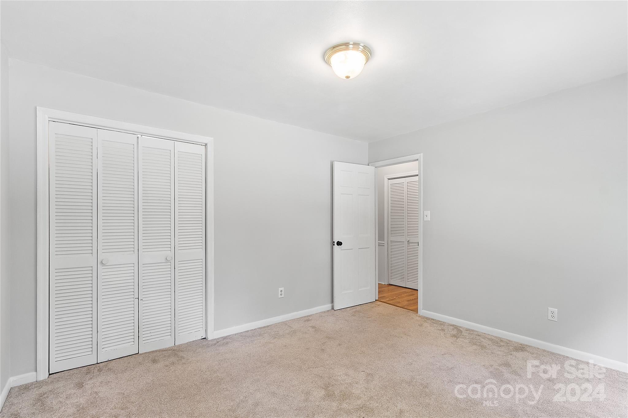 2006 Fairway Drive