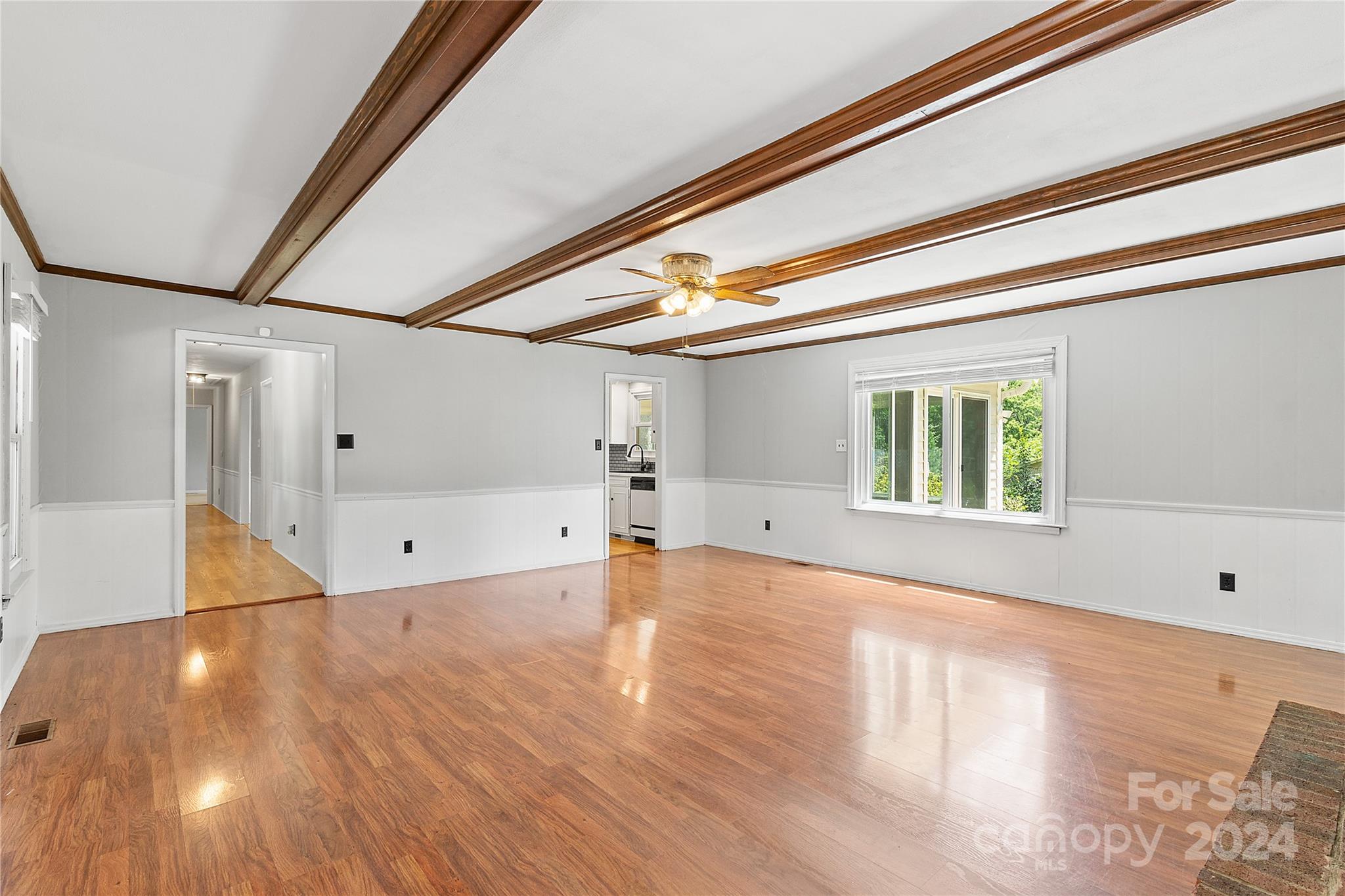 2006 Fairway Drive