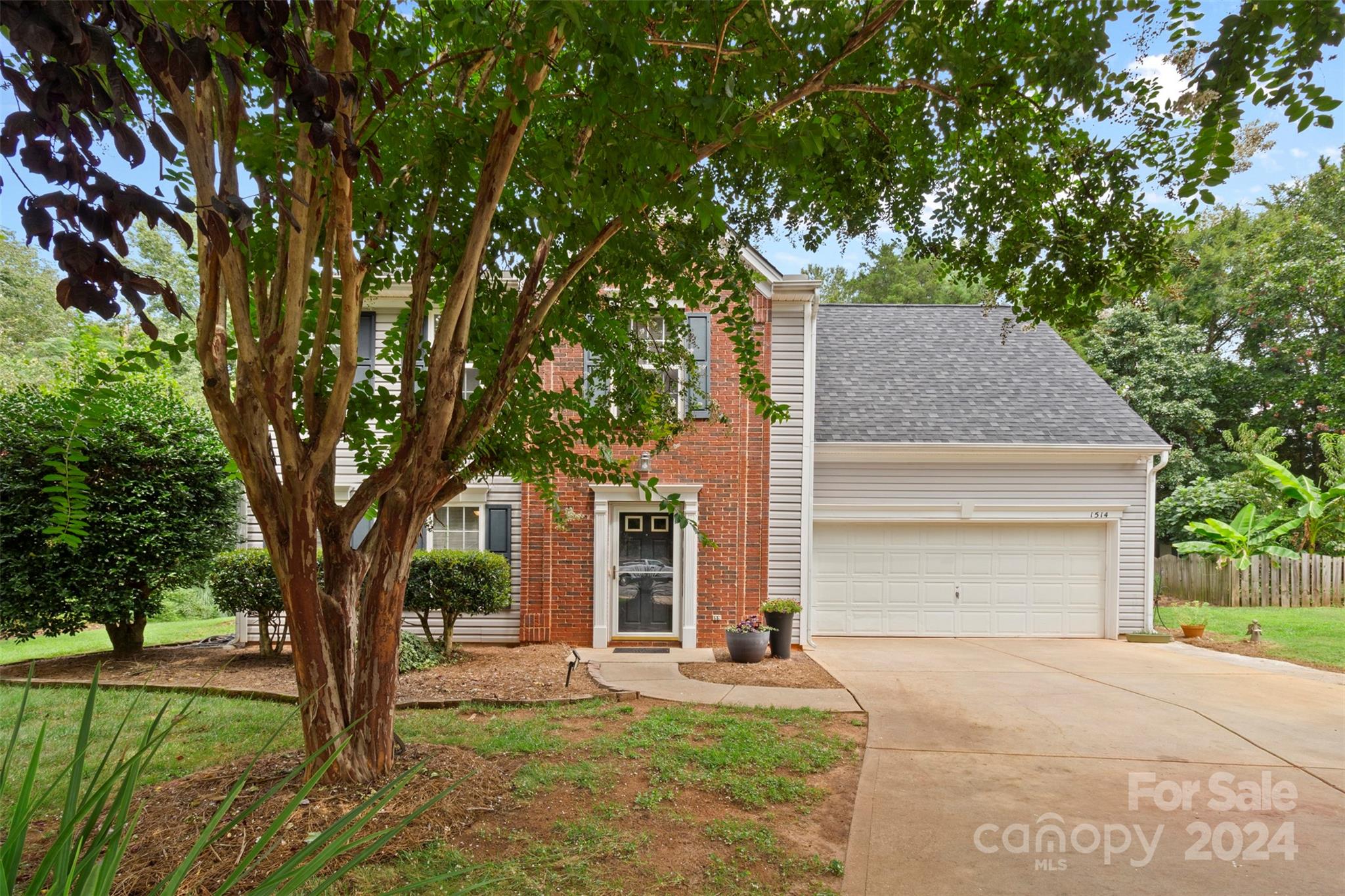 1514 Juniper Hills Lane