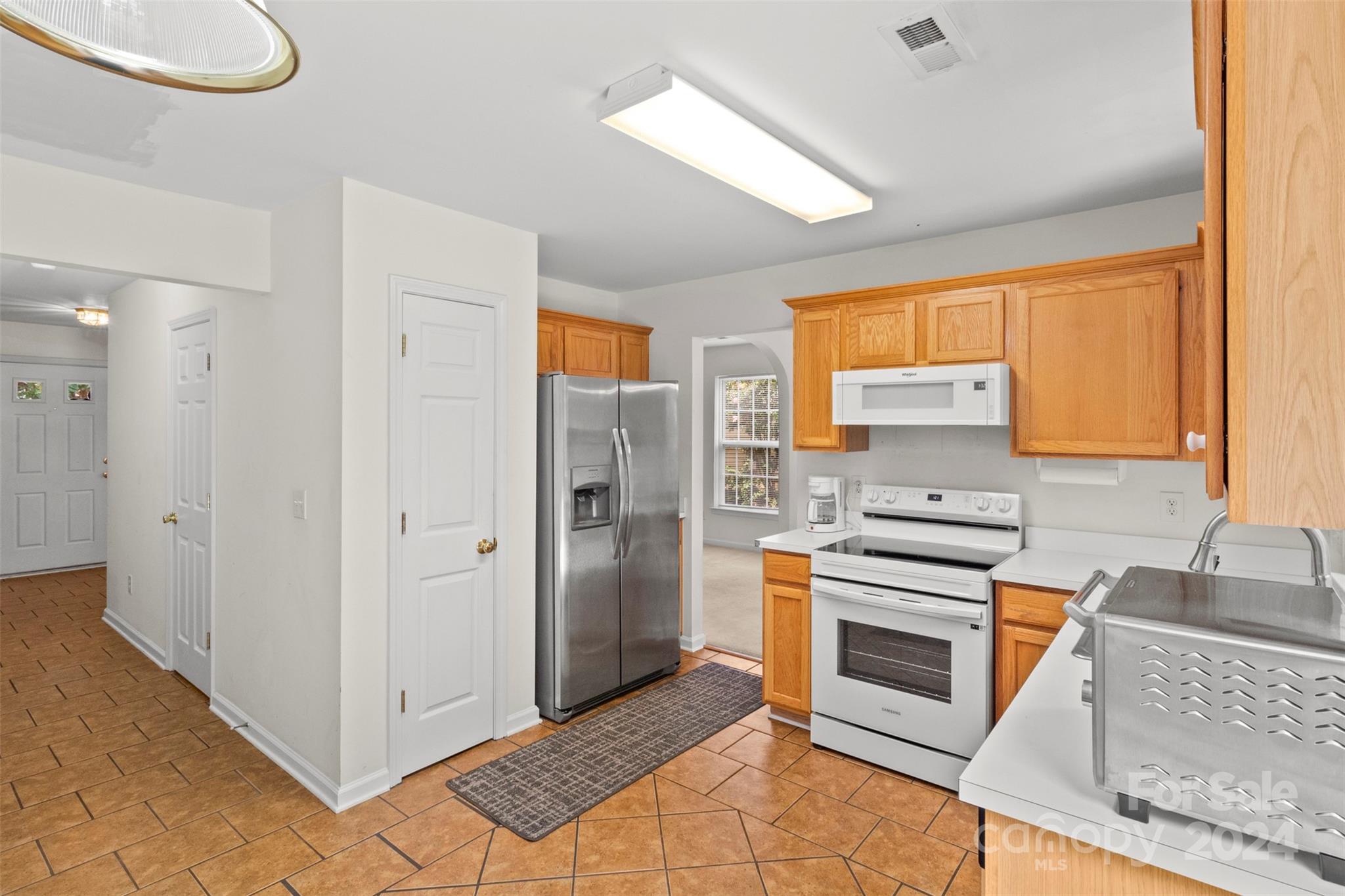 1514 Juniper Hills Lane