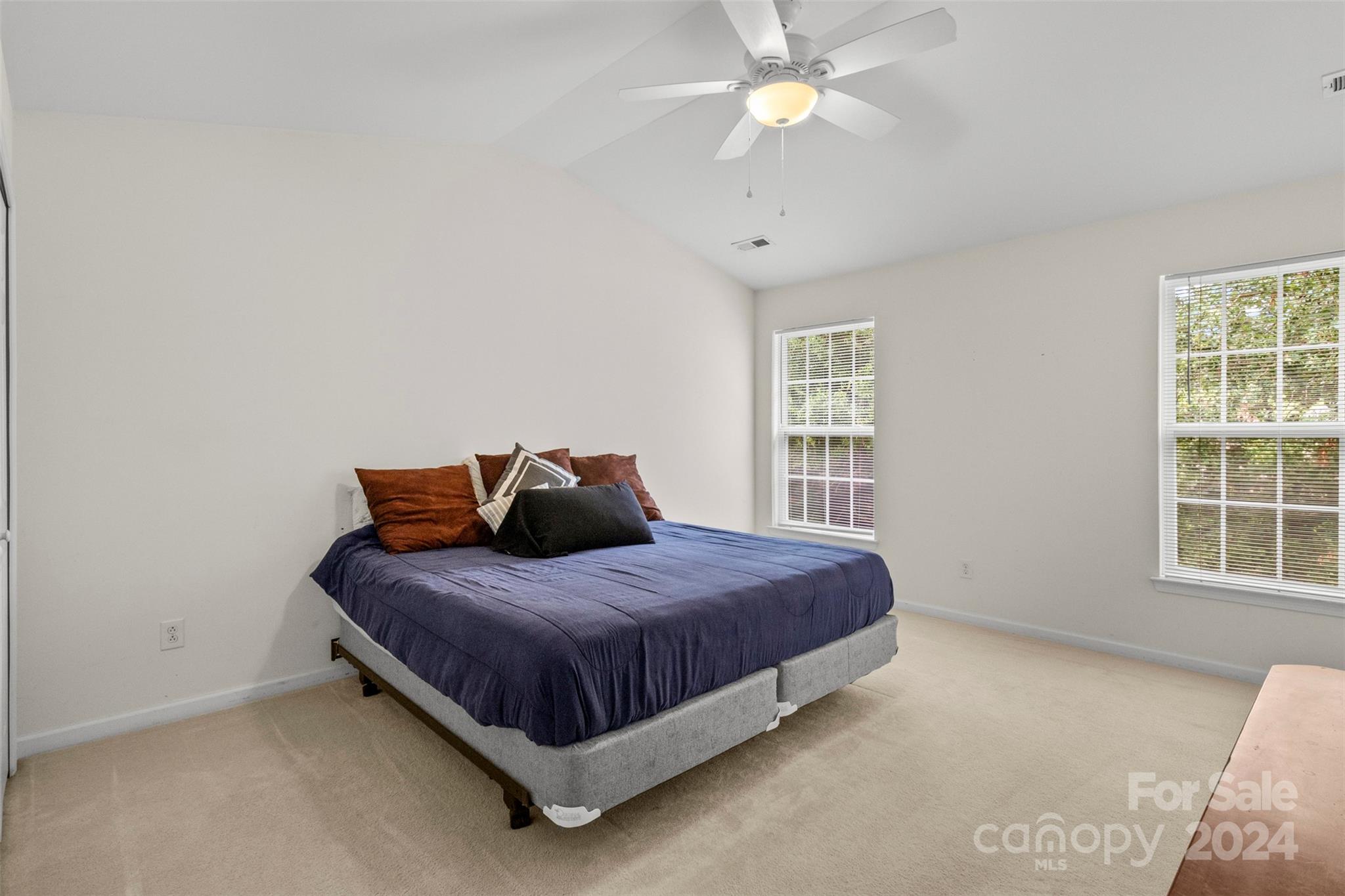 1514 Juniper Hills Lane