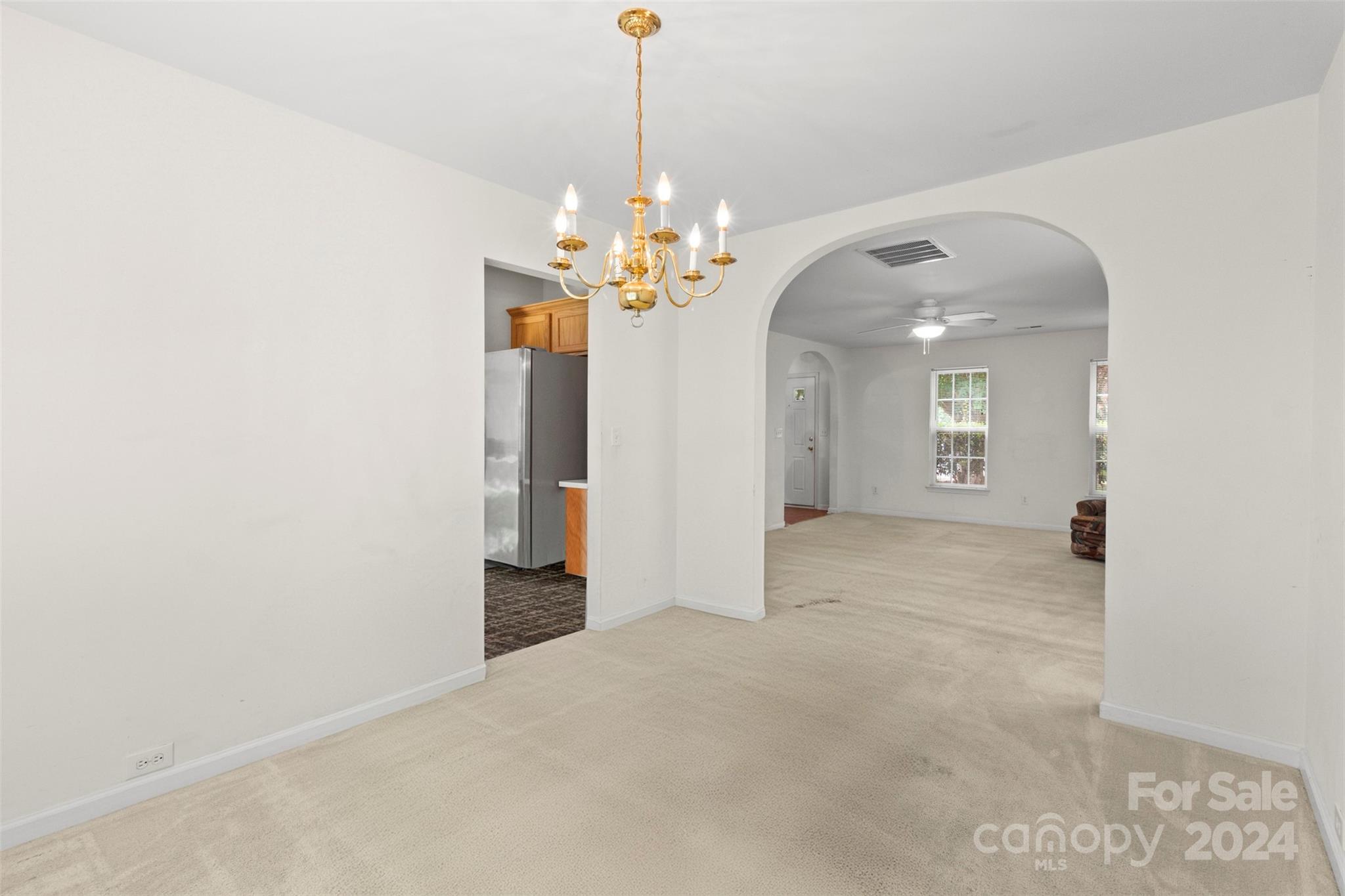 1514 Juniper Hills Lane