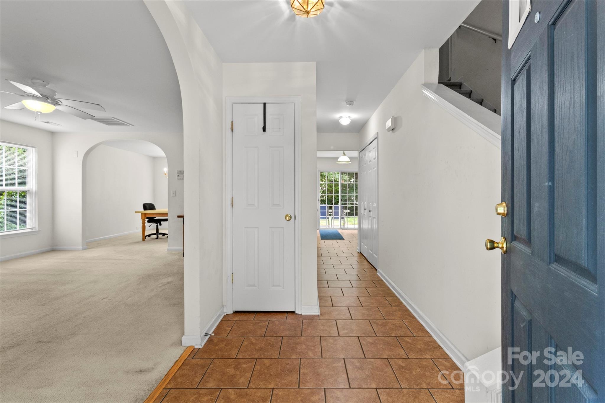 1514 Juniper Hills Lane