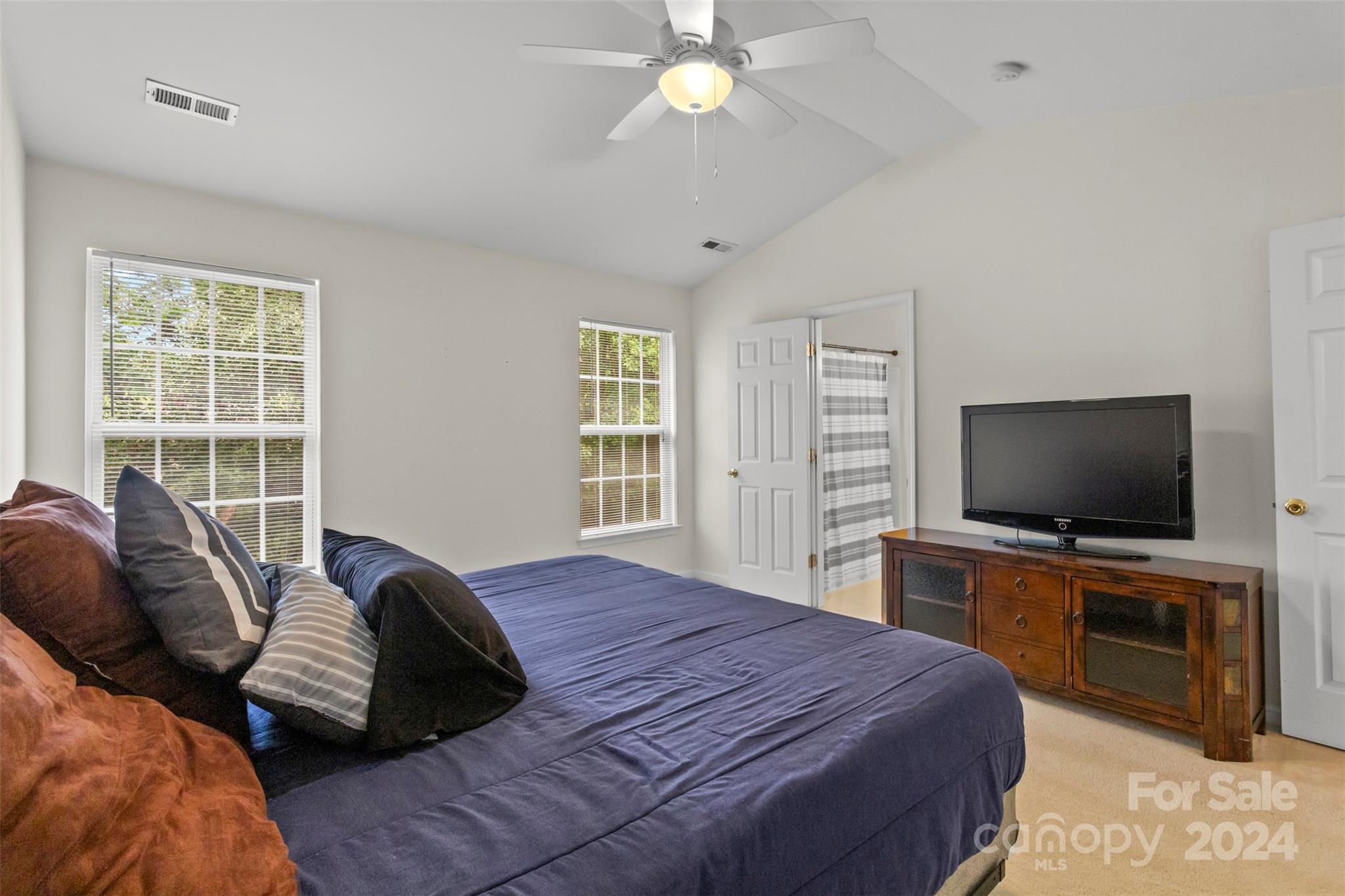 1514 Juniper Hills Lane