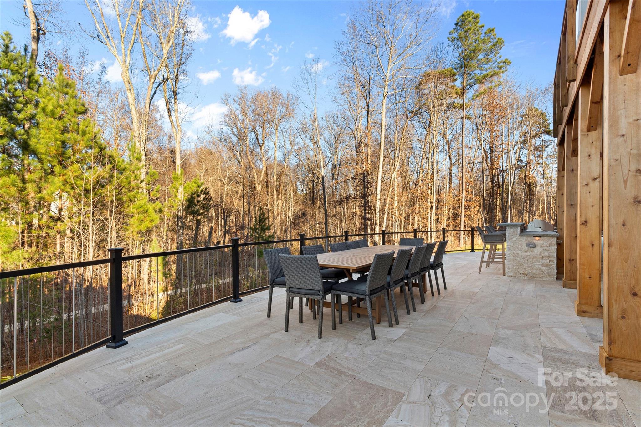 1801 Pin Oak Court