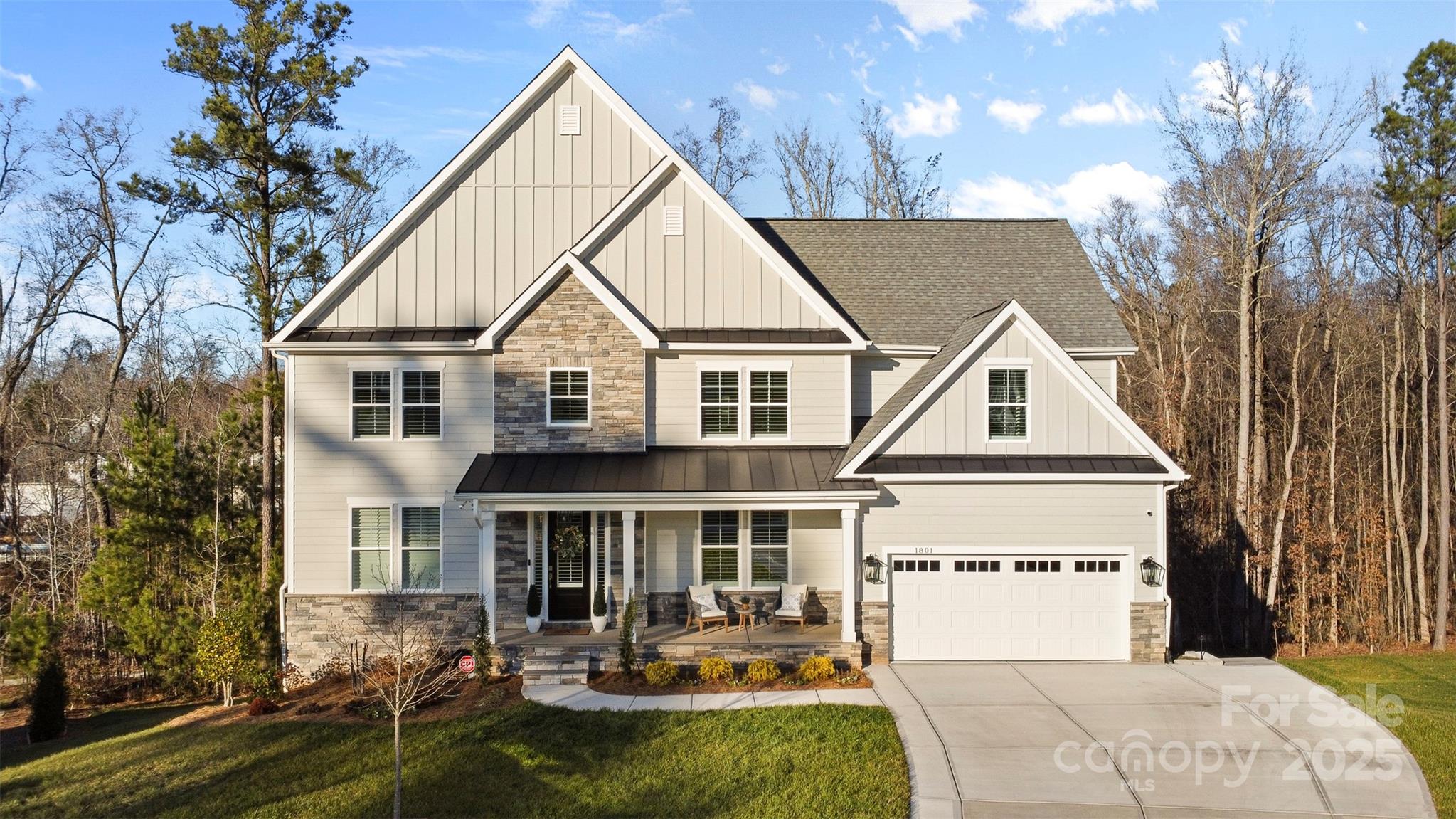 1801 Pin Oak Court