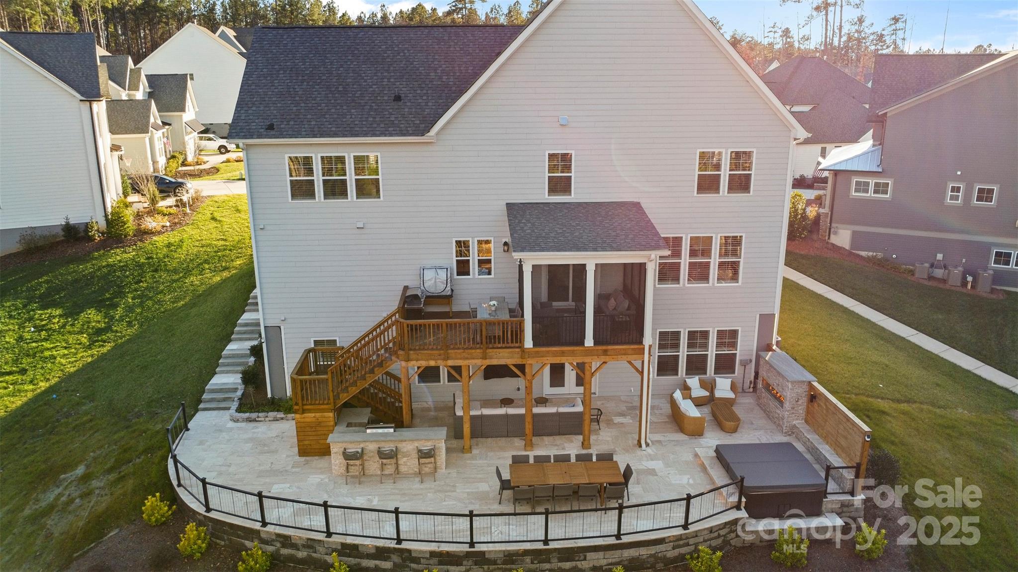 1801 Pin Oak Court