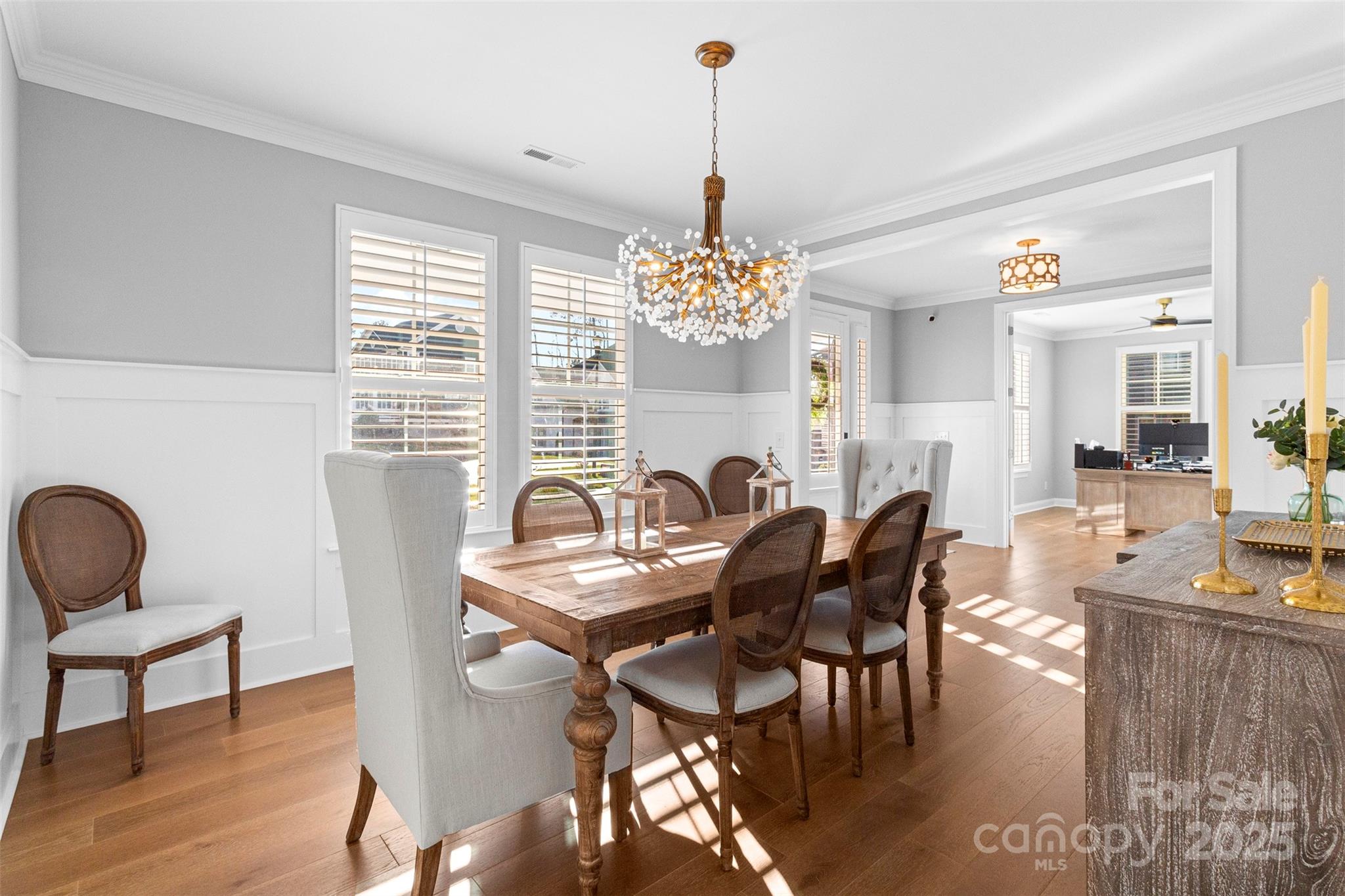 1801 Pin Oak Court