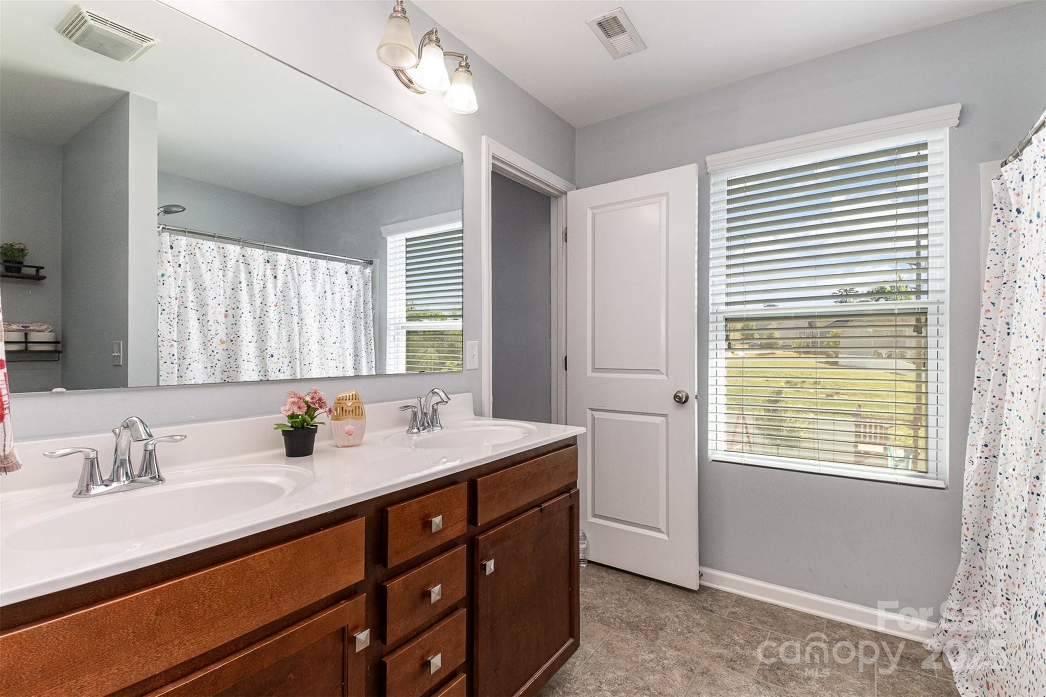 2220 Atwell Glen Lane