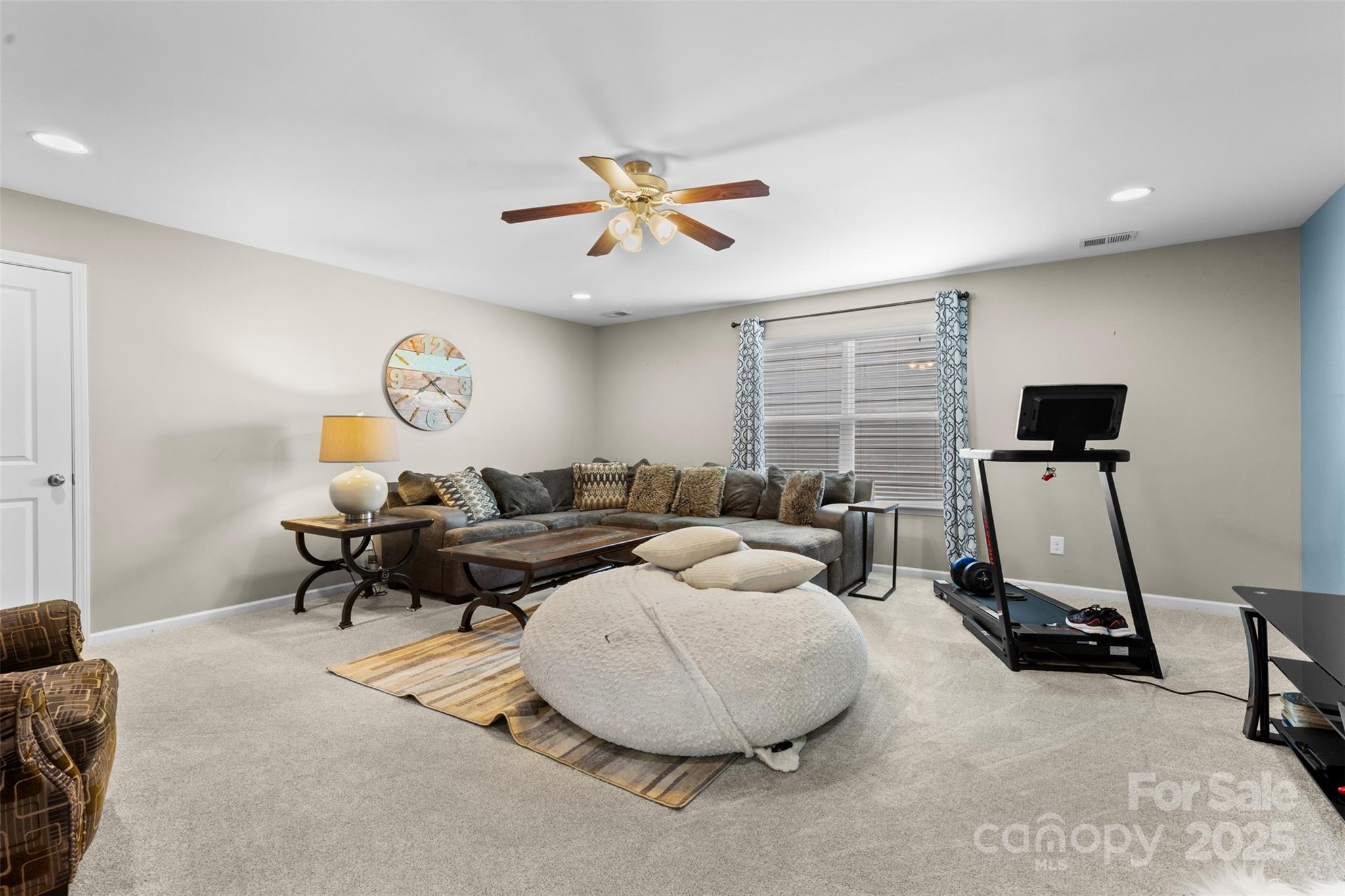 5059 Fenwick Court