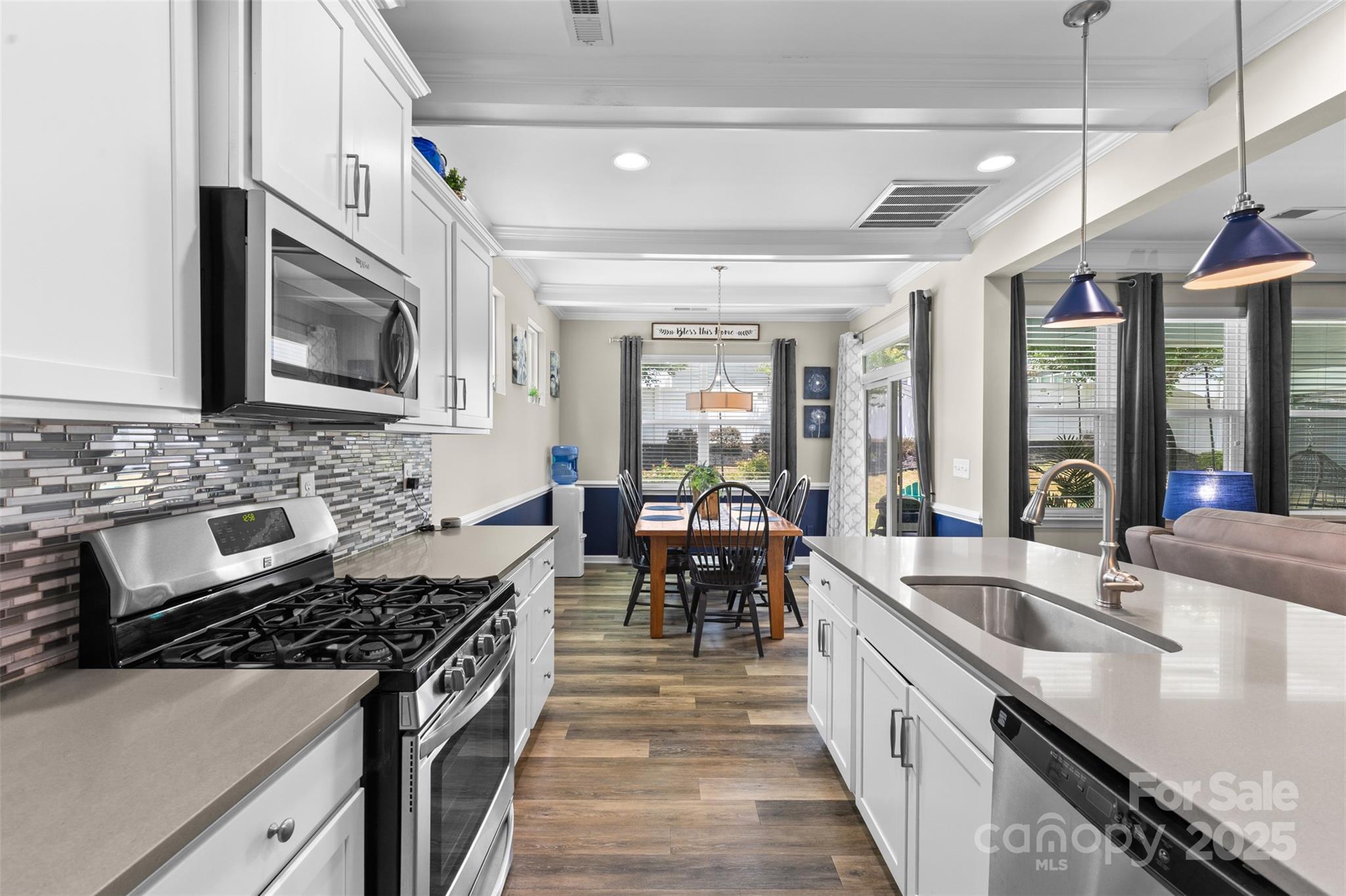 5059 Fenwick Court