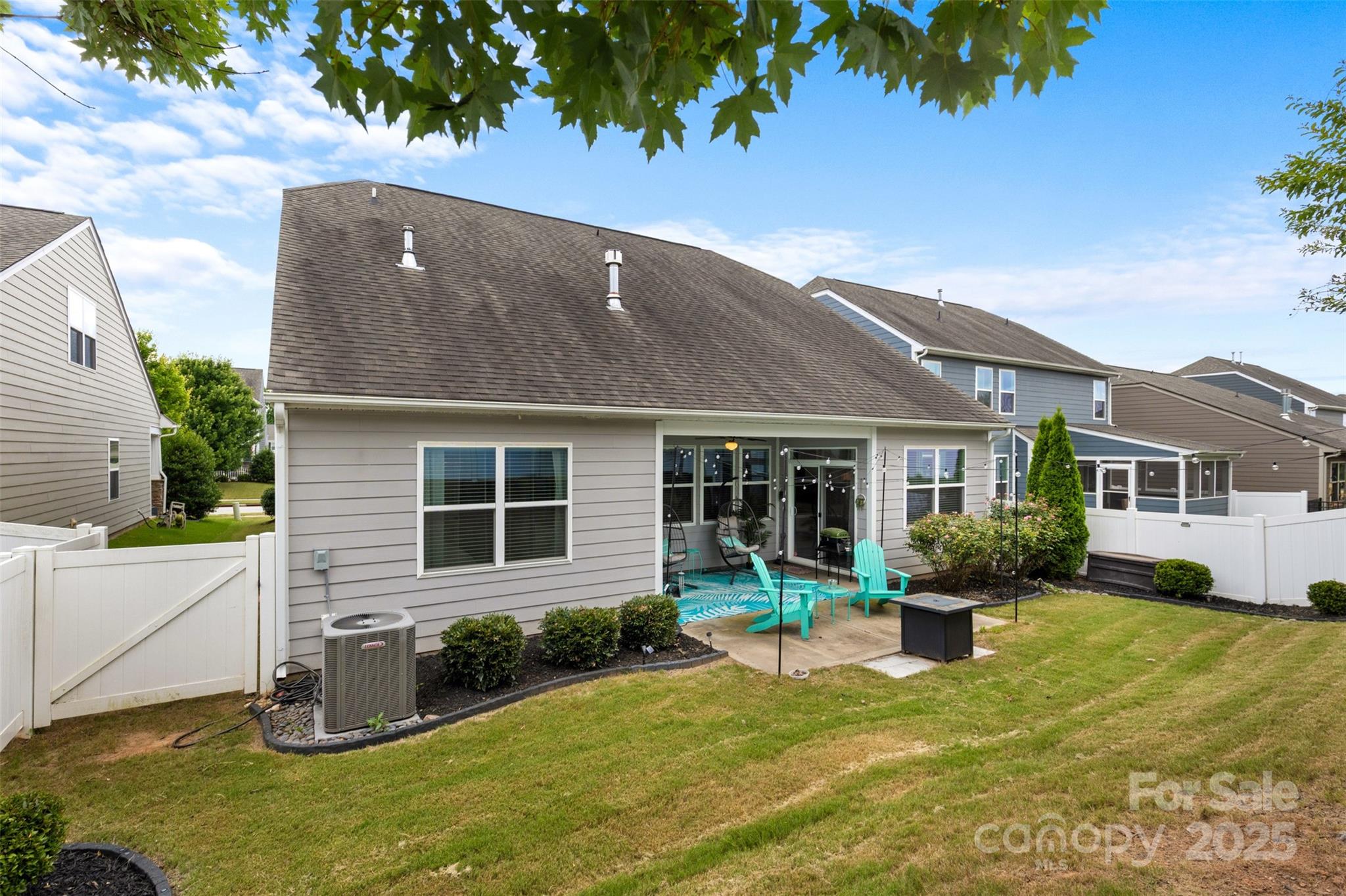 5059 Fenwick Court