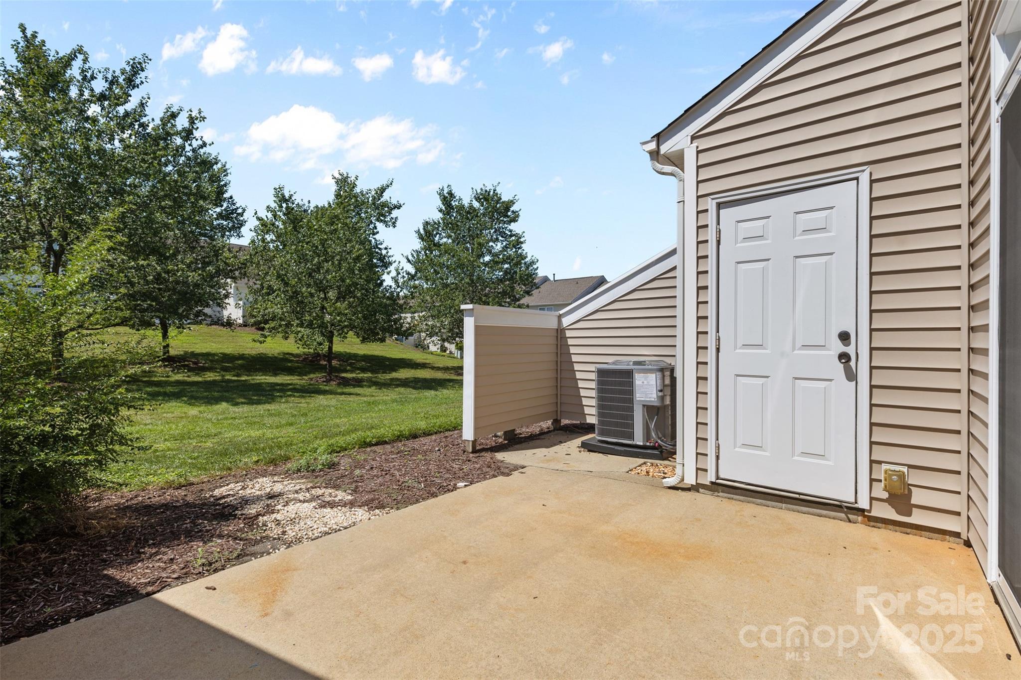 6320 Rhodins Lane