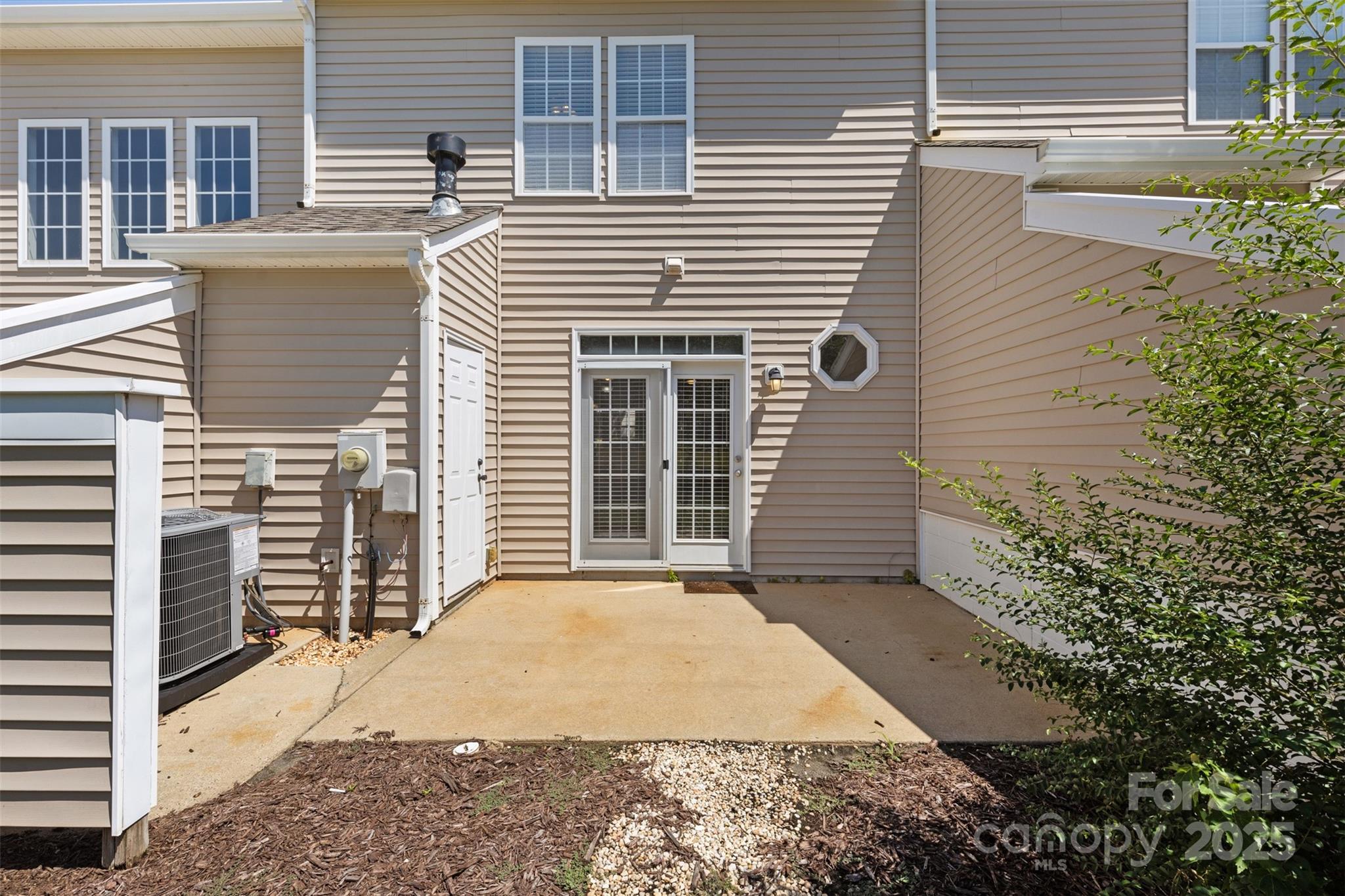 6320 Rhodins Lane