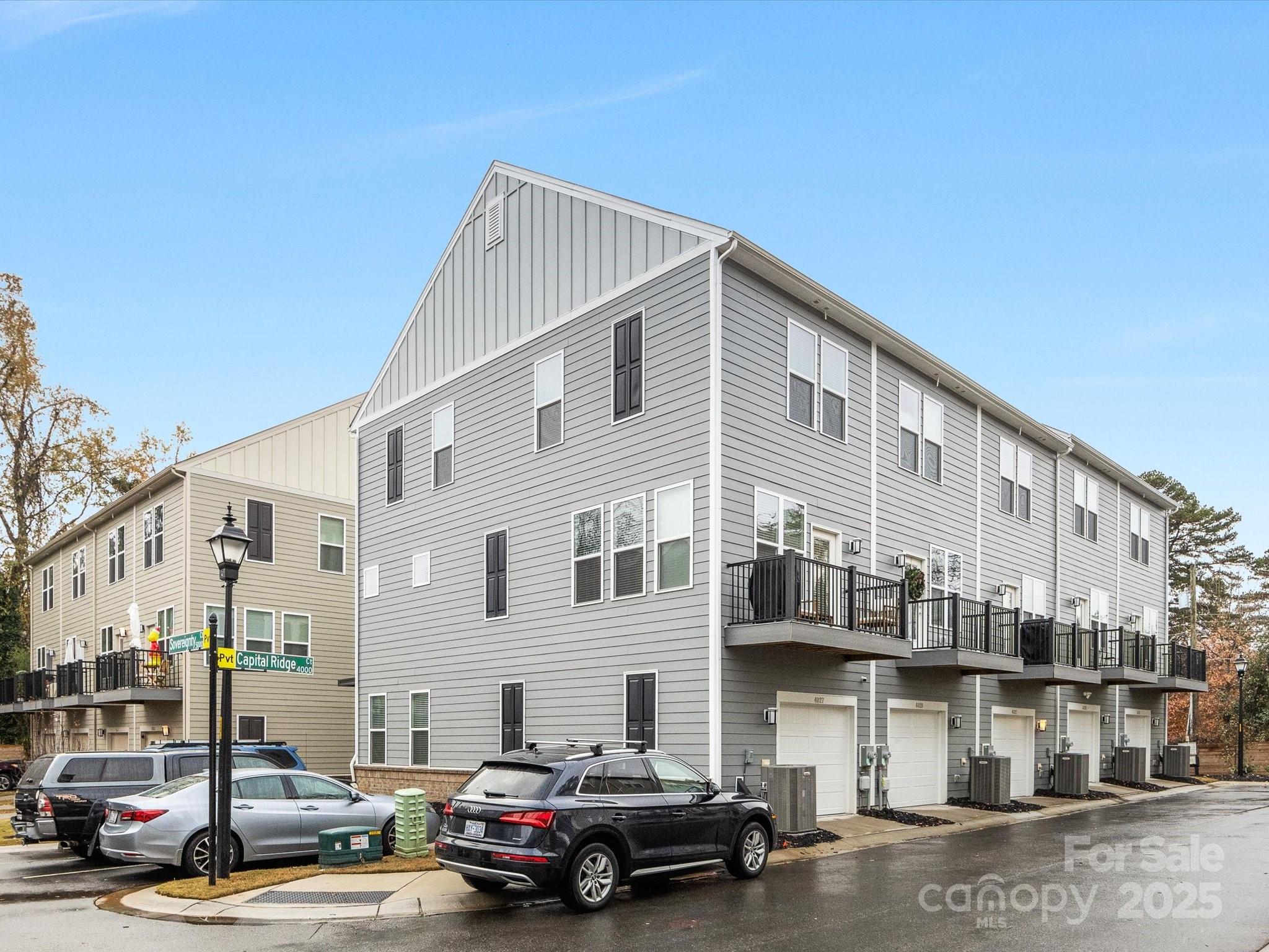 4027 Capital Ridge Court Unit: 10