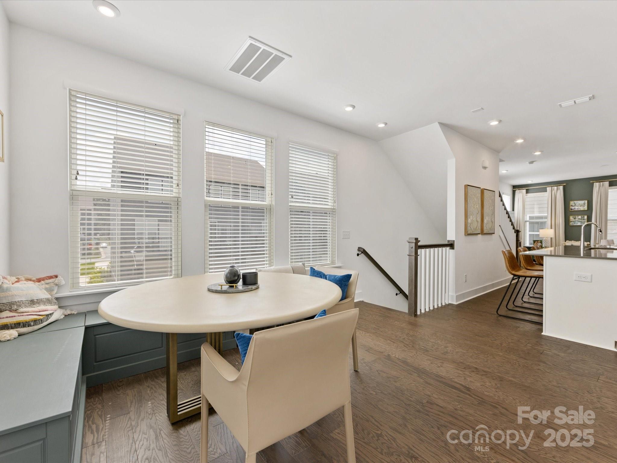 4027 Capital Ridge Court Unit: 10