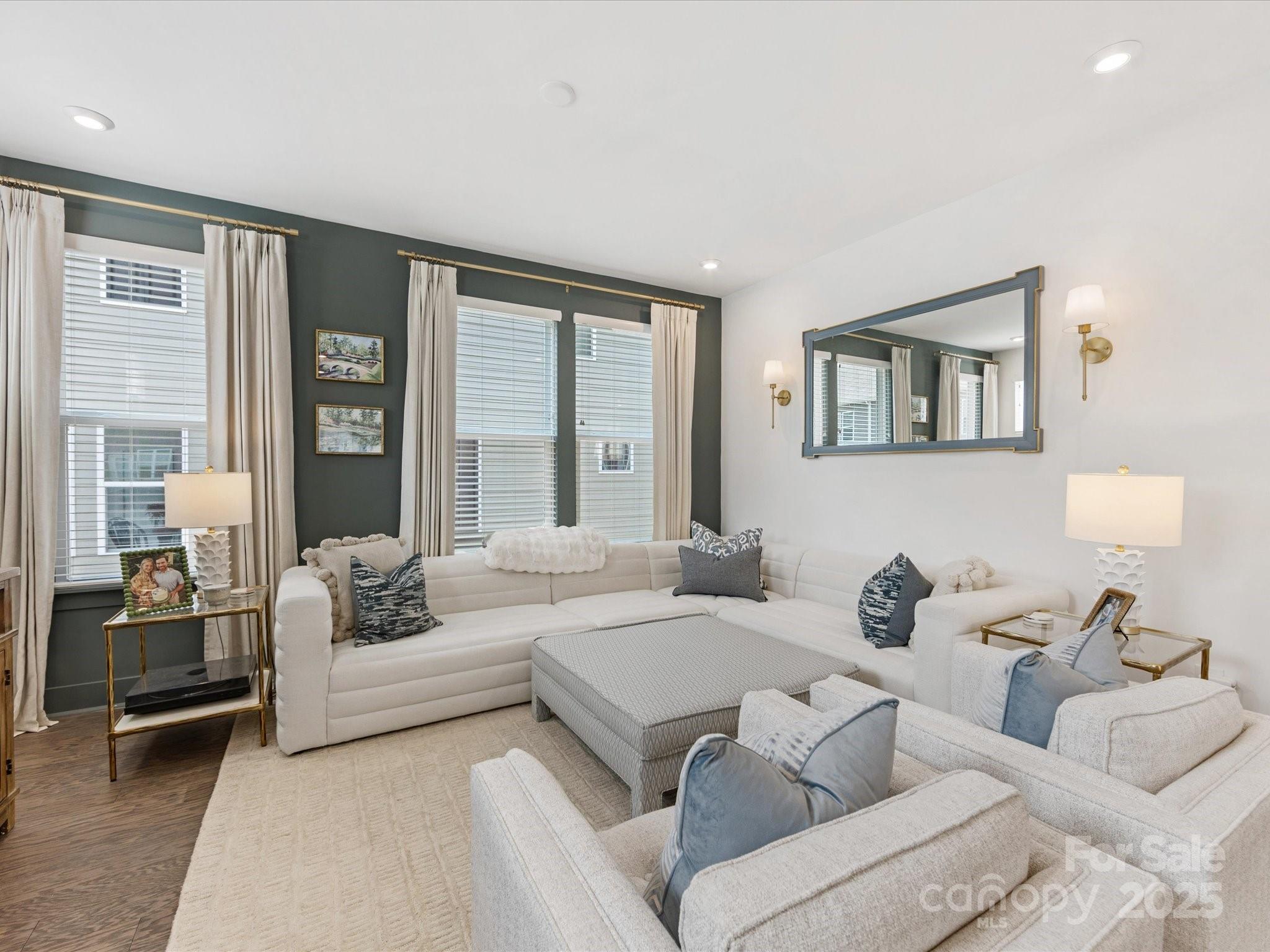 4027 Capital Ridge Court Unit: 10
