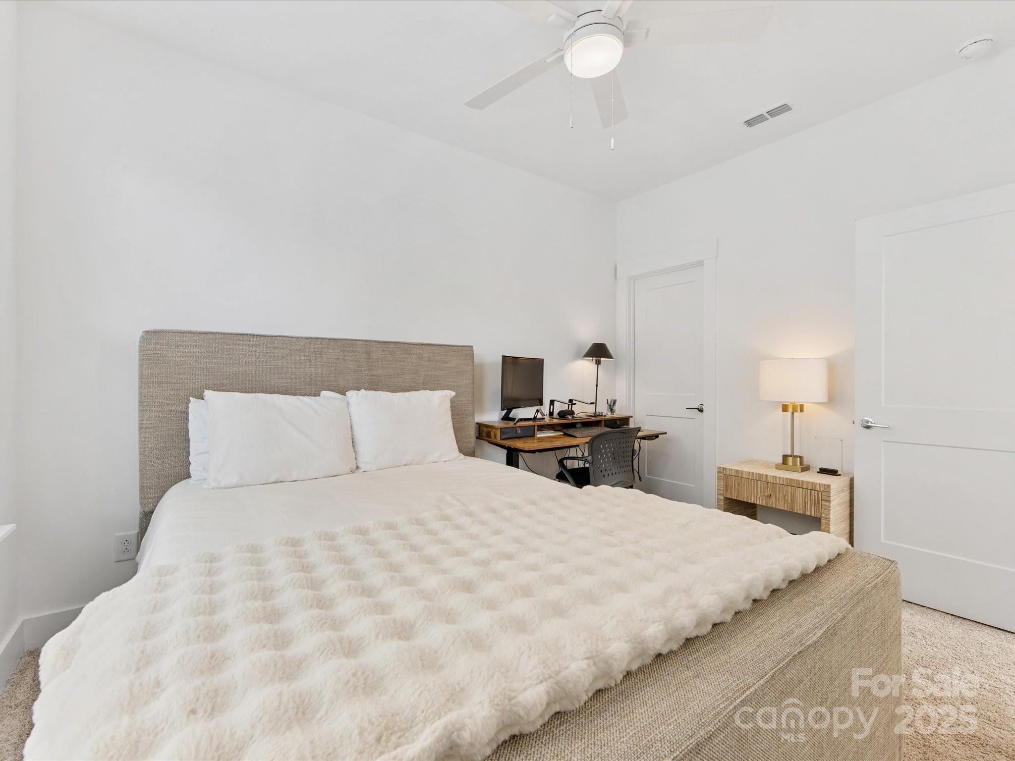 4027 Capital Ridge Court Unit: 10