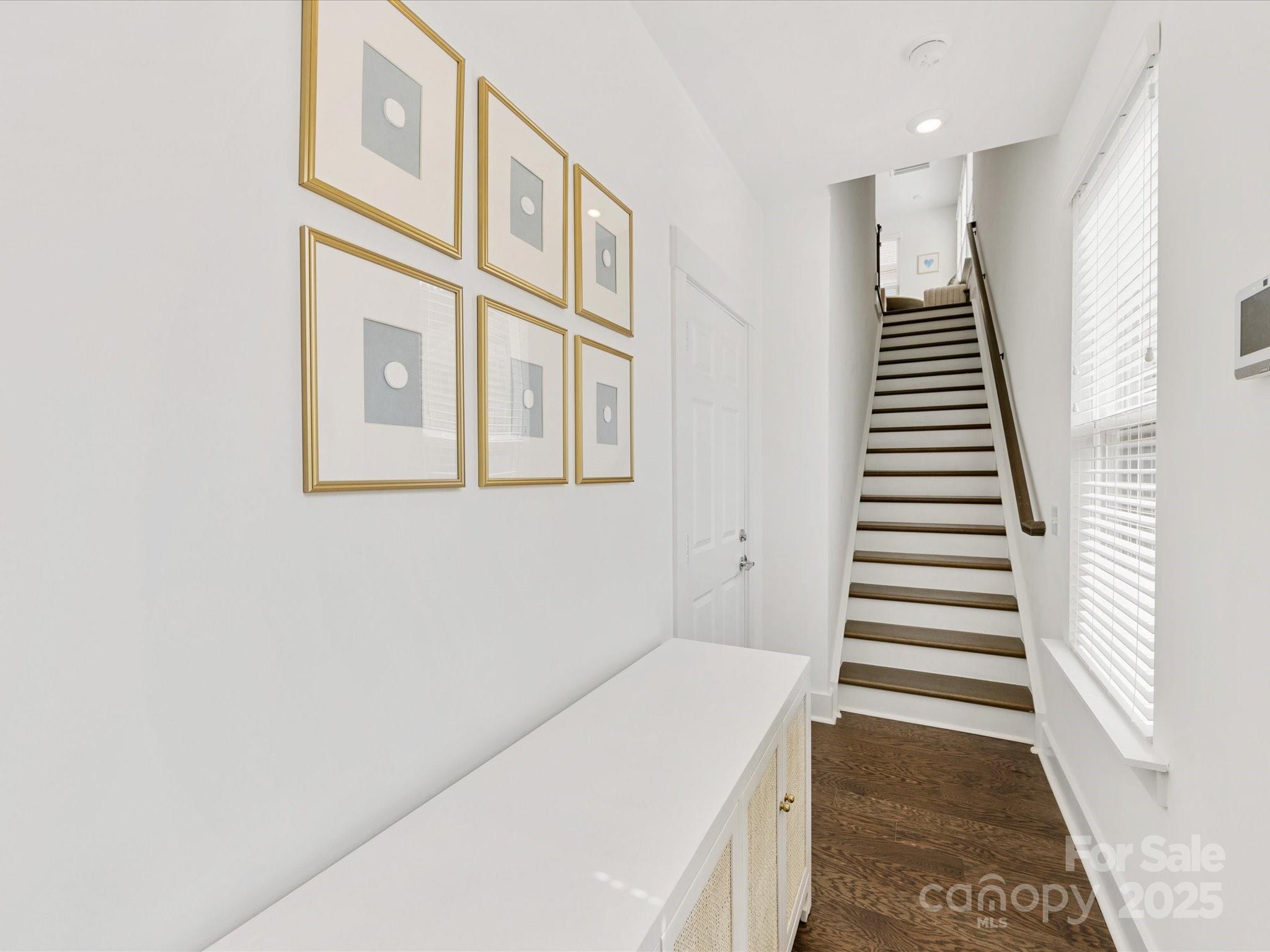 4027 Capital Ridge Court Unit: 10