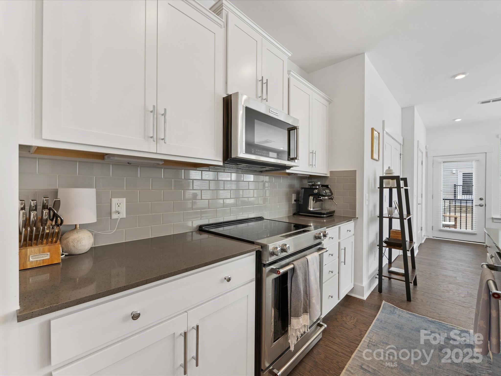 4027 Capital Ridge Court Unit: 10