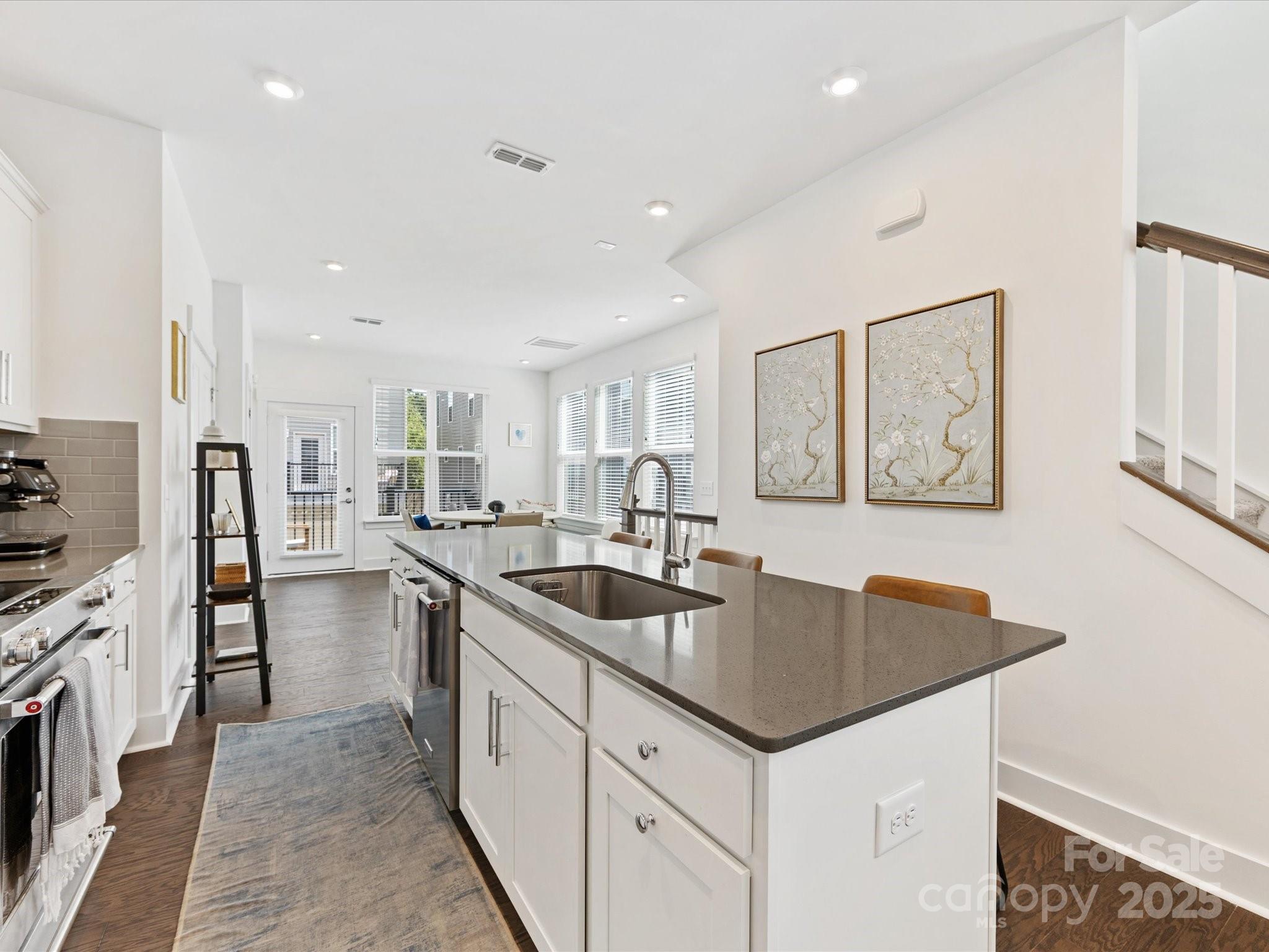 4027 Capital Ridge Court Unit: 10