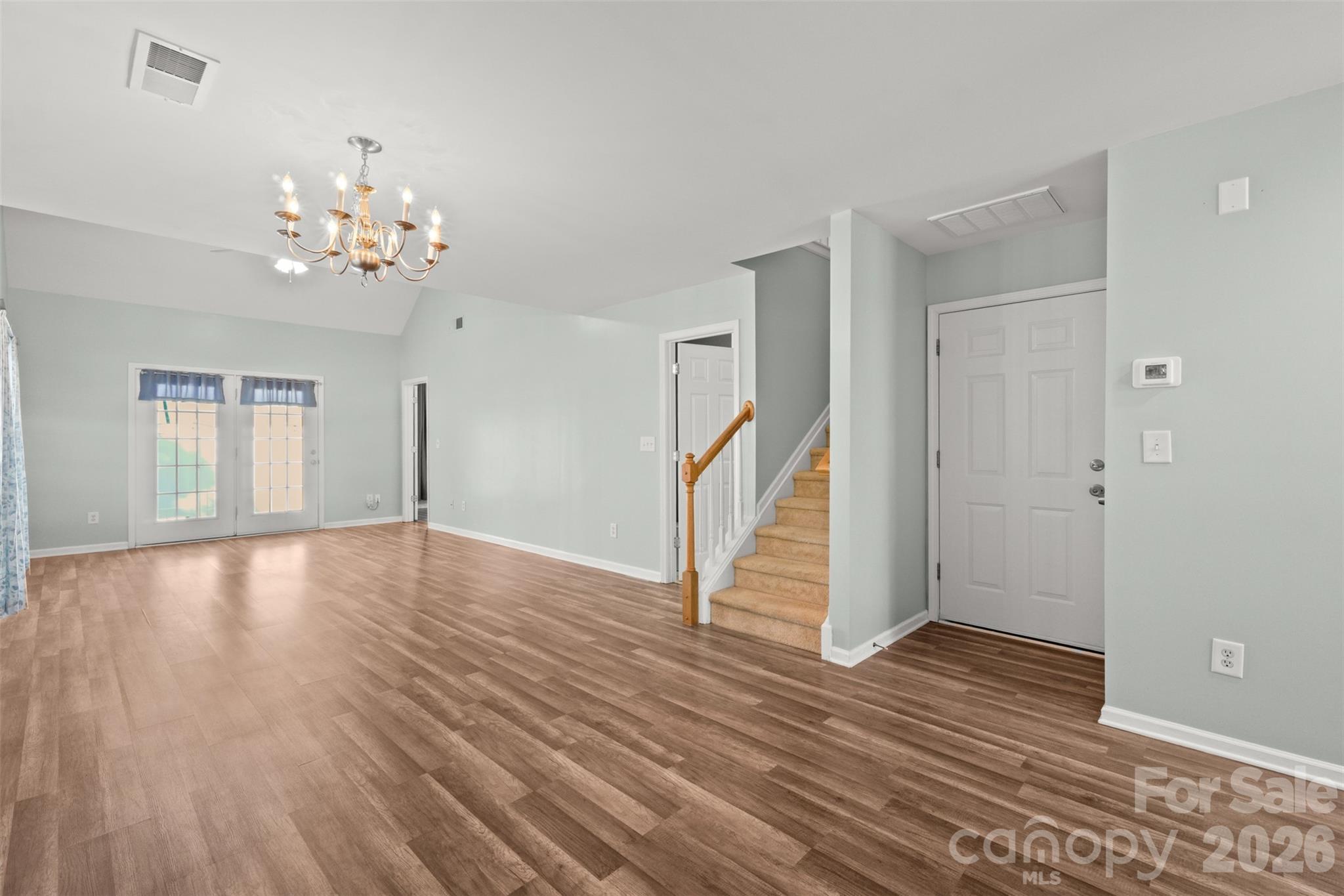 2296 Hanover Court