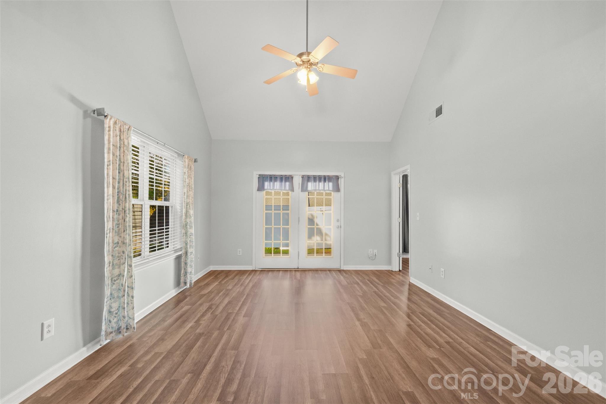 2296 Hanover Court