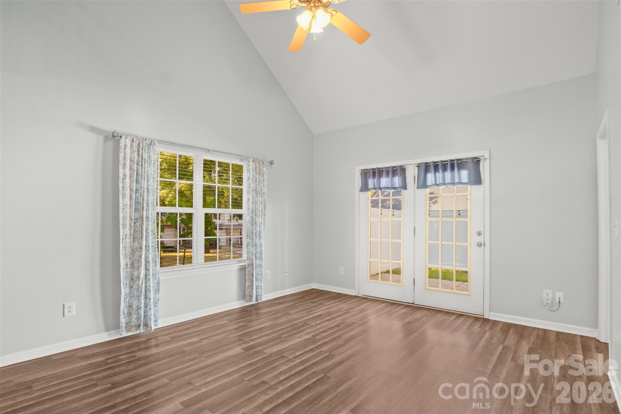 2296 Hanover Court