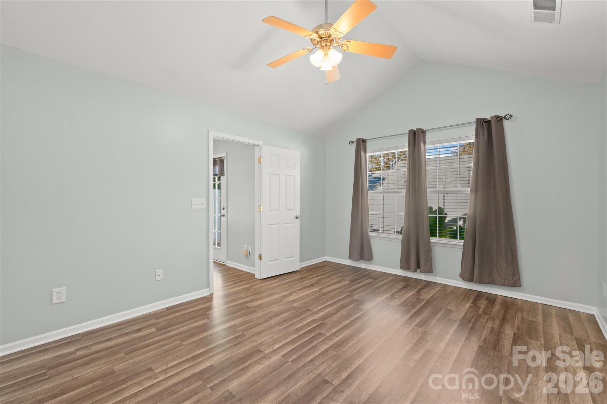 2296 Hanover Court